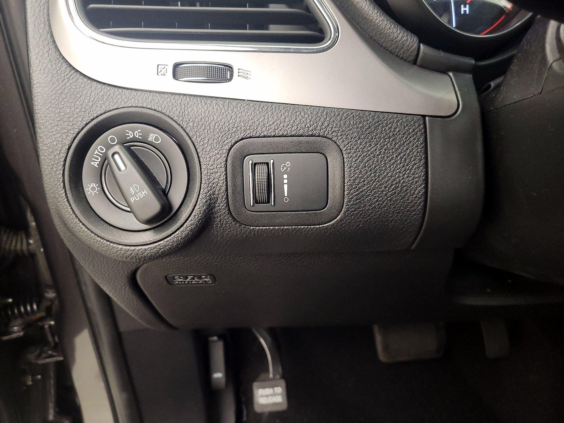 Thumbnail: 2016 Dodge Journey - 13