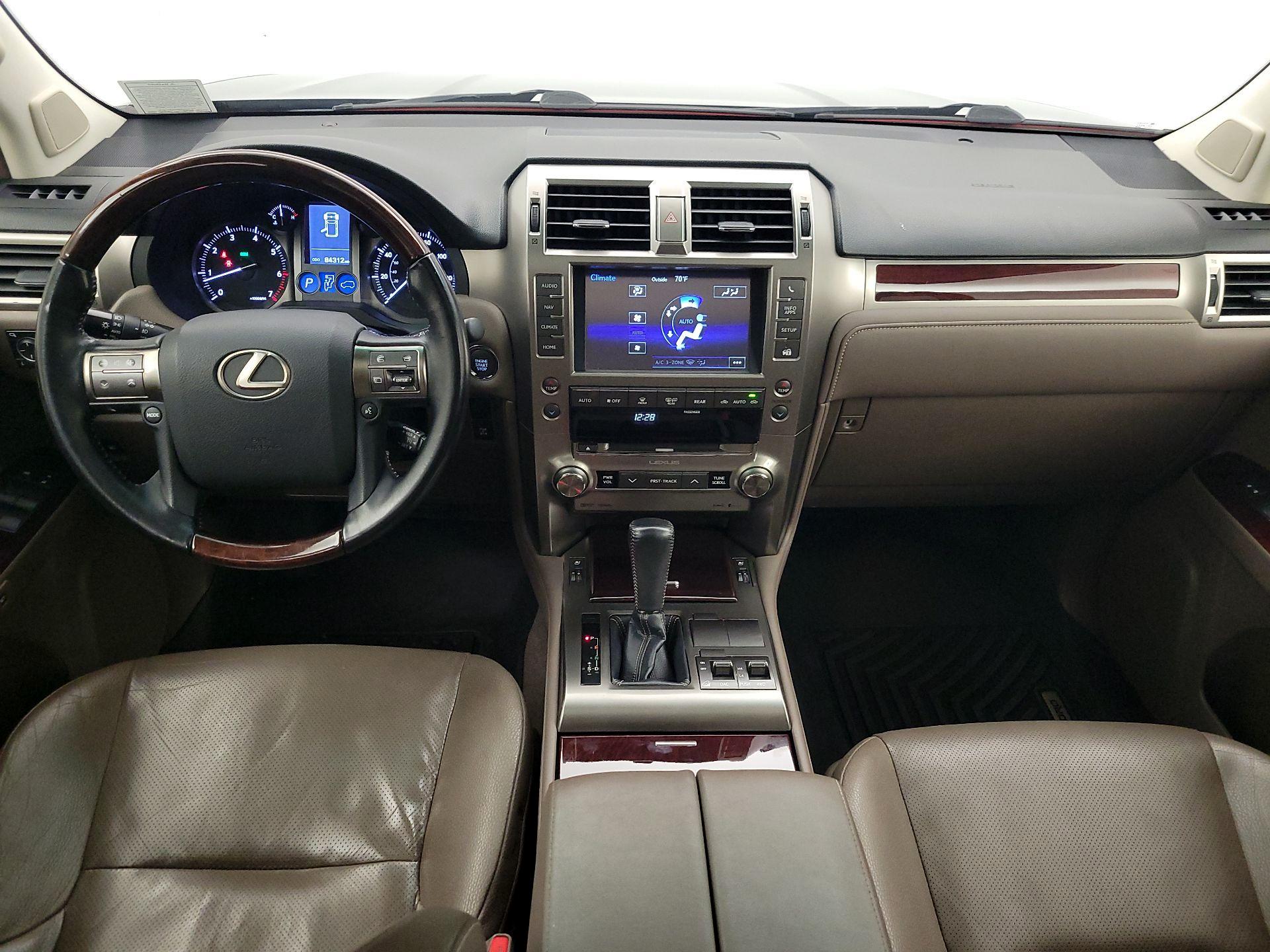 Thumbnail: 2017 Lexus GX - 9