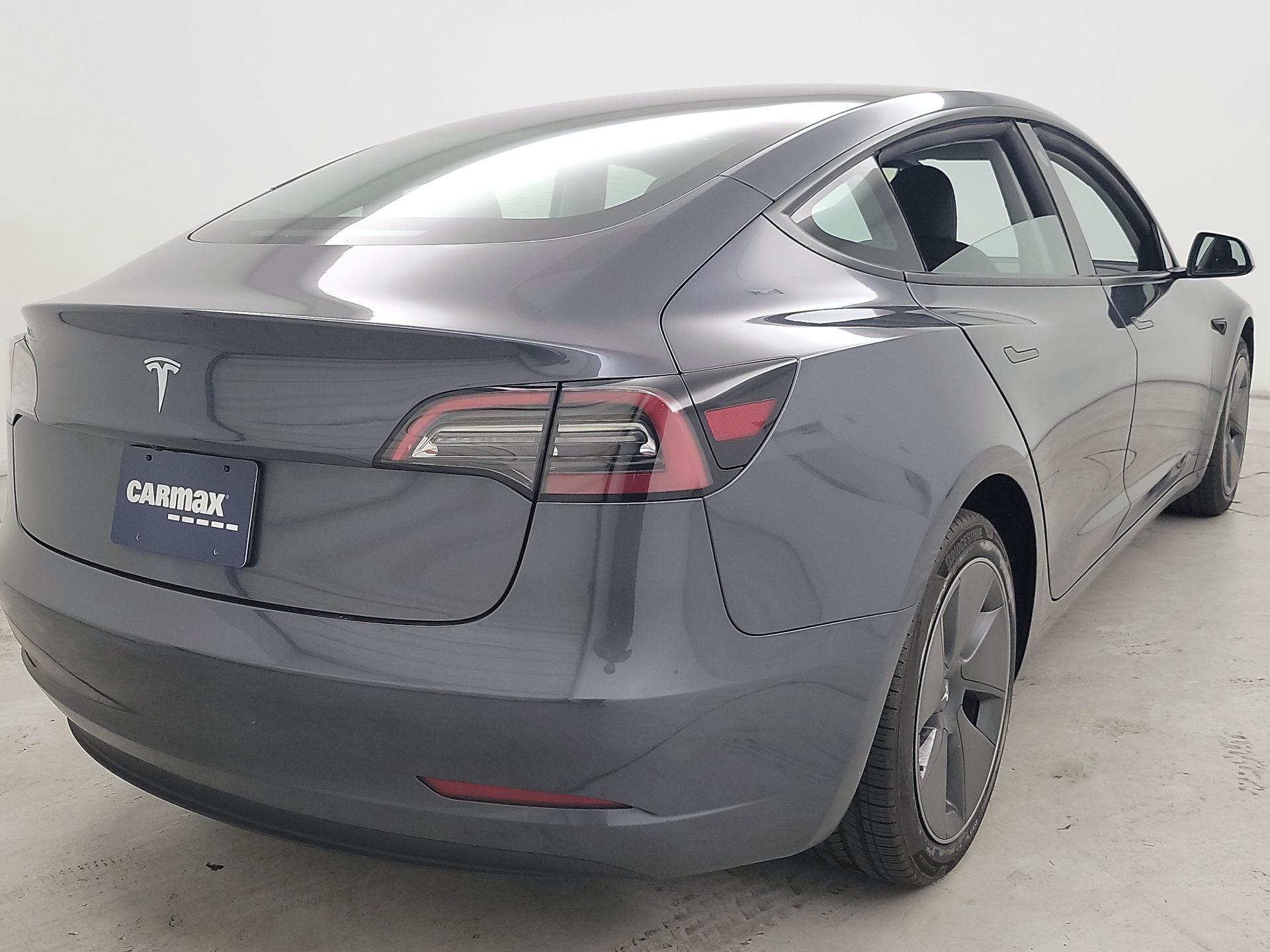 Thumbnail: 2023 Tesla Model 3 - 5