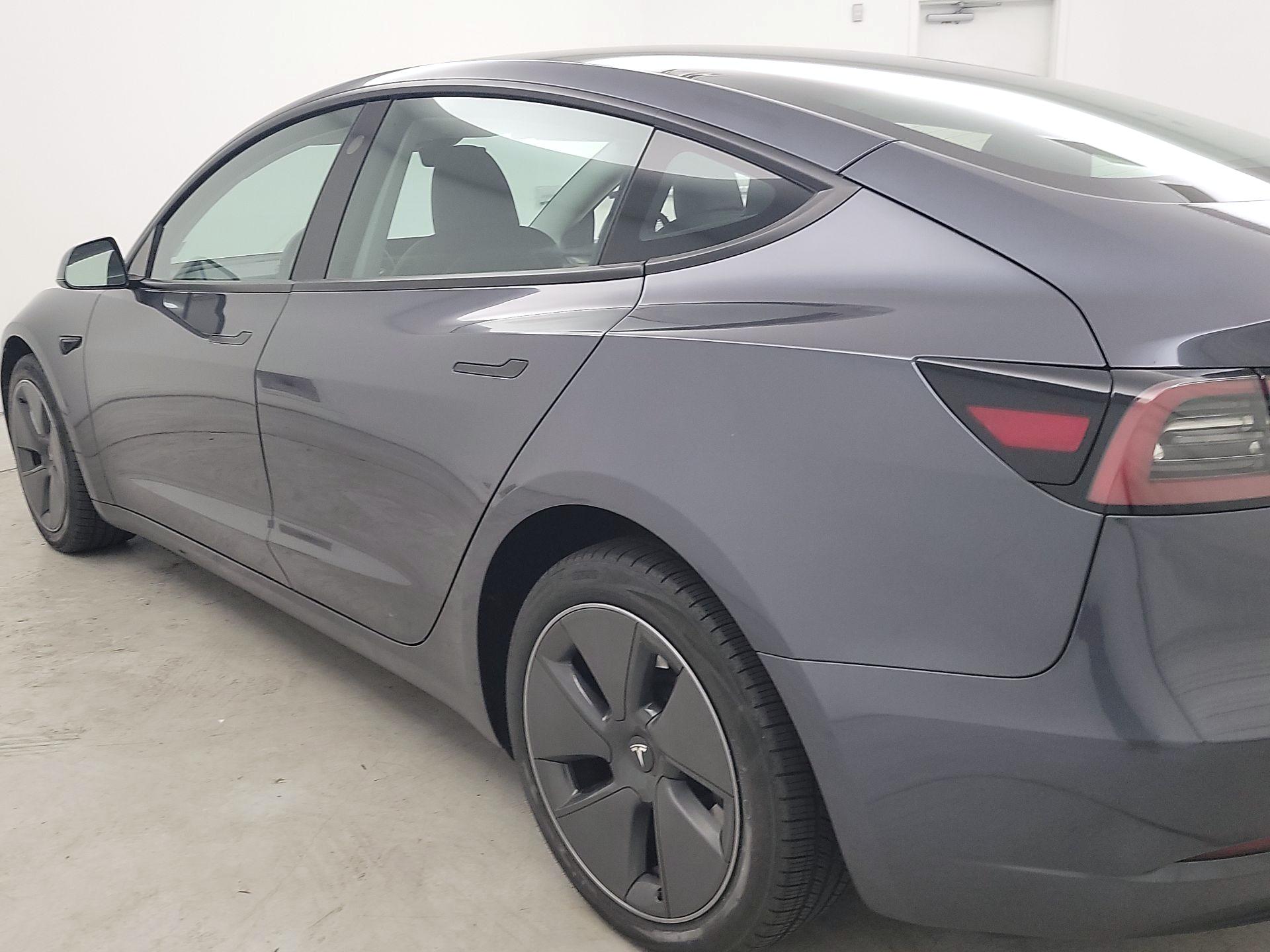 Thumbnail: 2023 Tesla Model 3 - 7