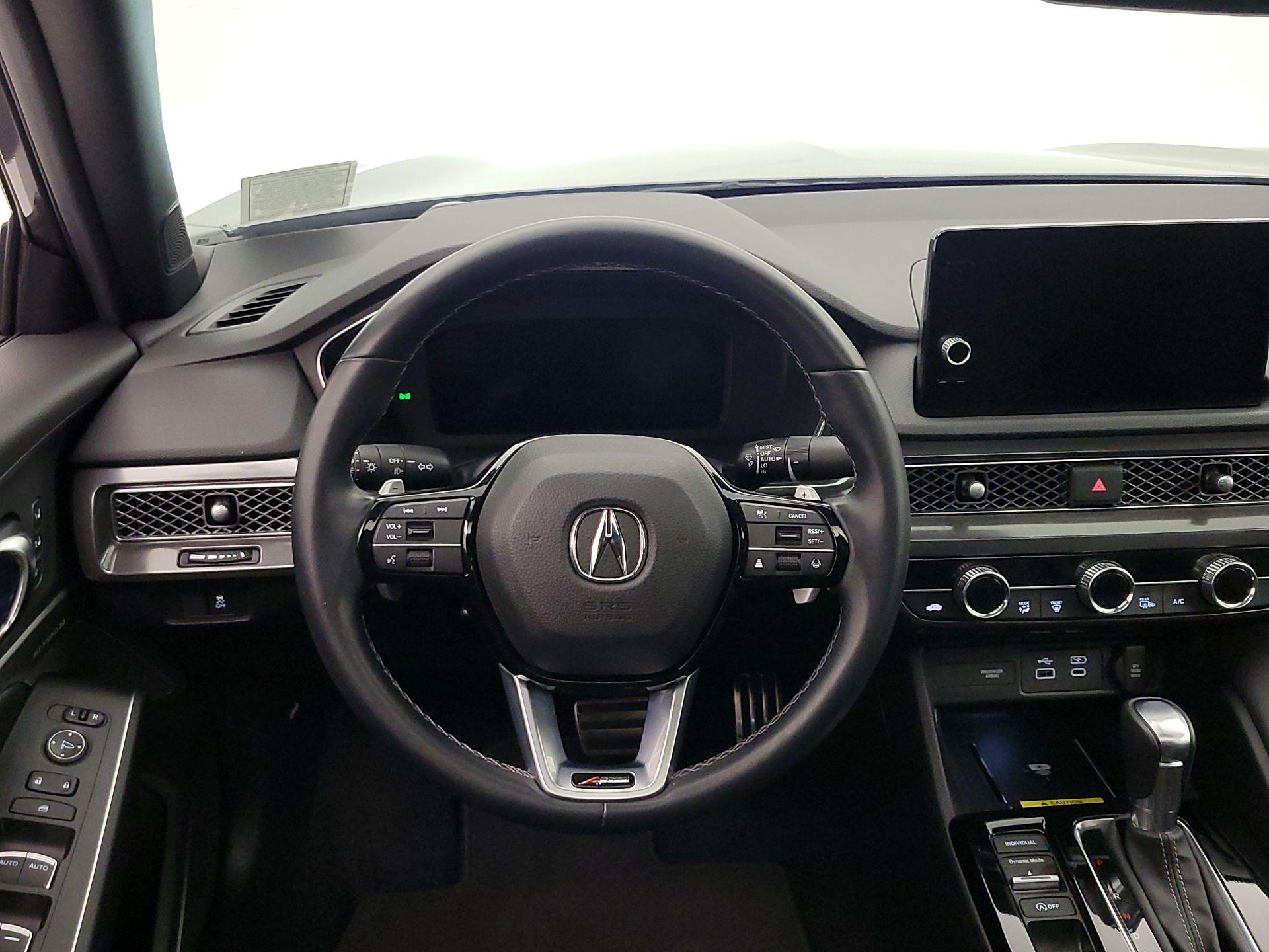 Thumbnail: 2025 Acura Integra - 10