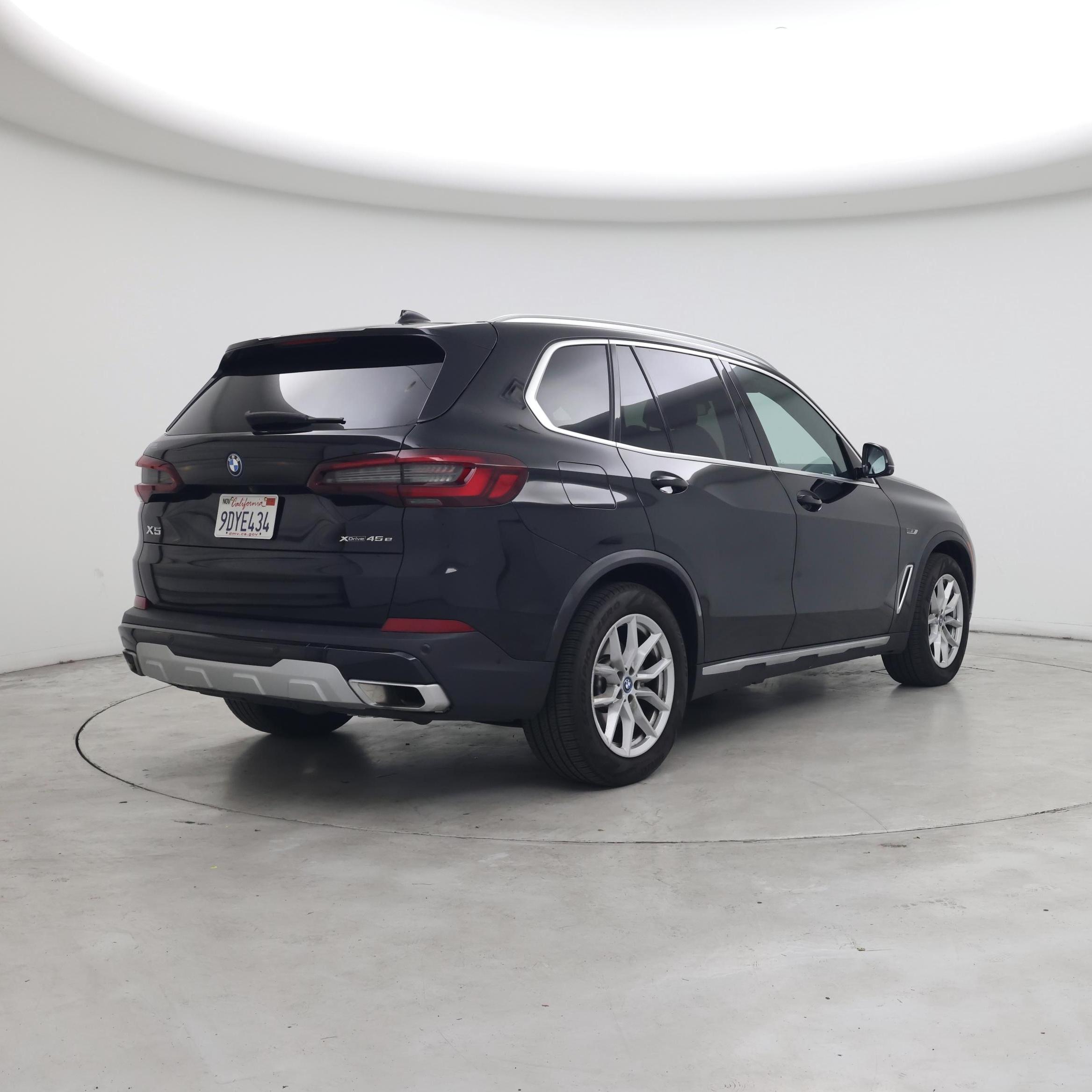 Thumbnail: 2023 BMW X5 - 8