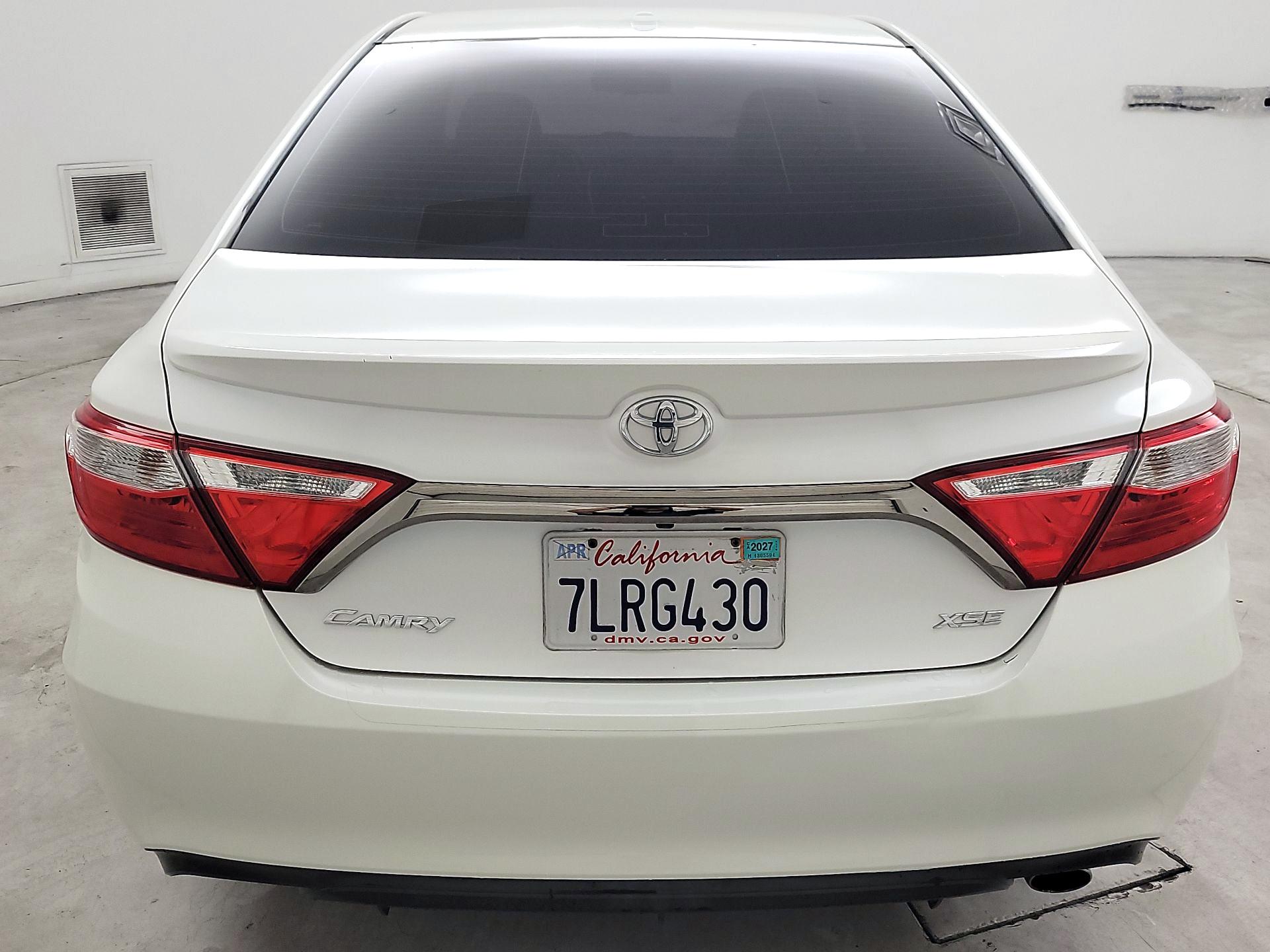 Thumbnail: 2015 Toyota Camry - 6