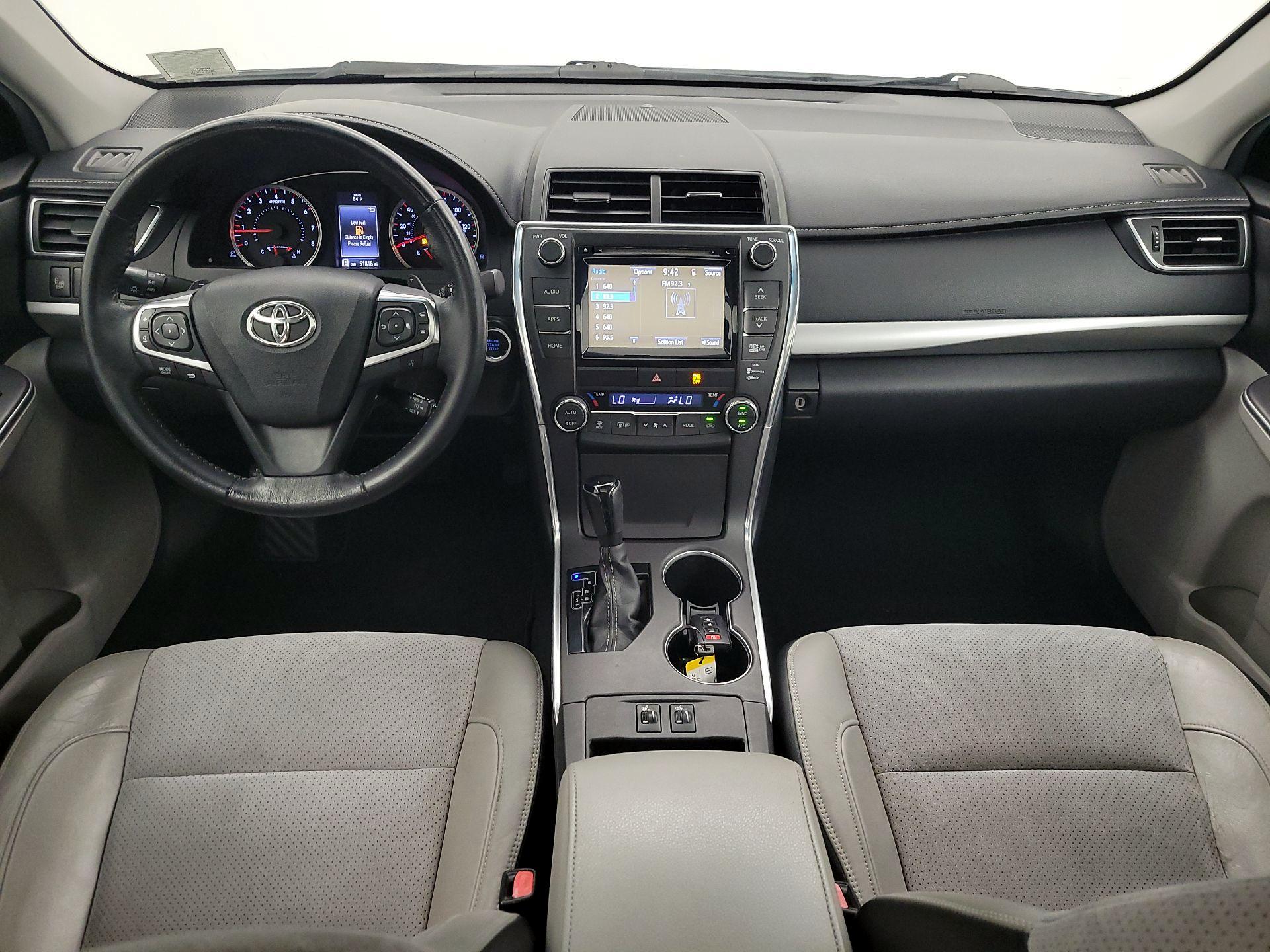Thumbnail: 2015 Toyota Camry - 8