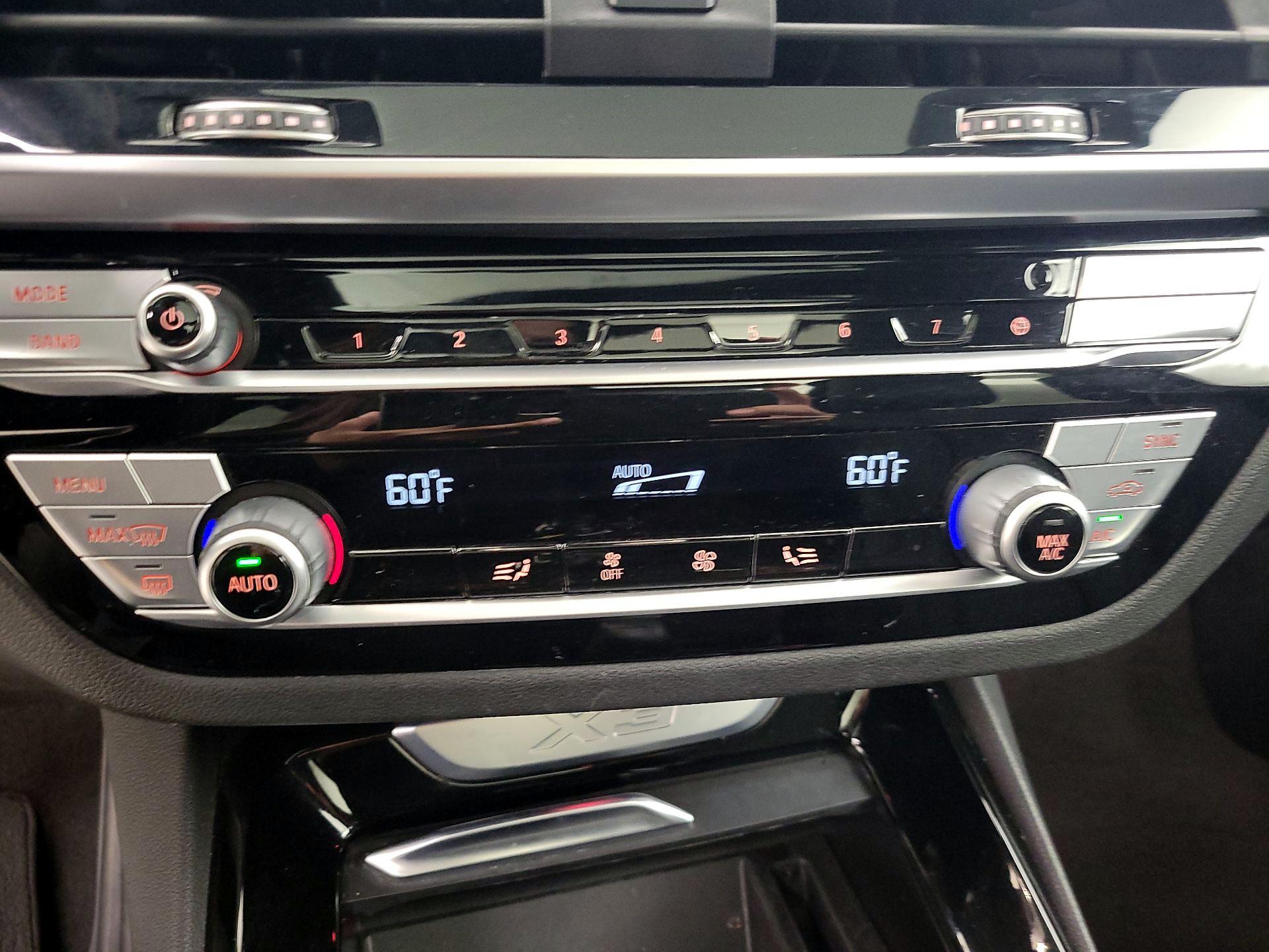 Thumbnail: 2021 BMW X3 - 17