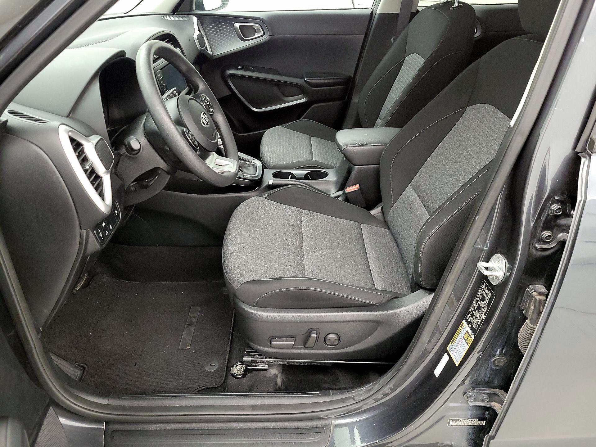 Thumbnail: 2021 Kia Soul - 11