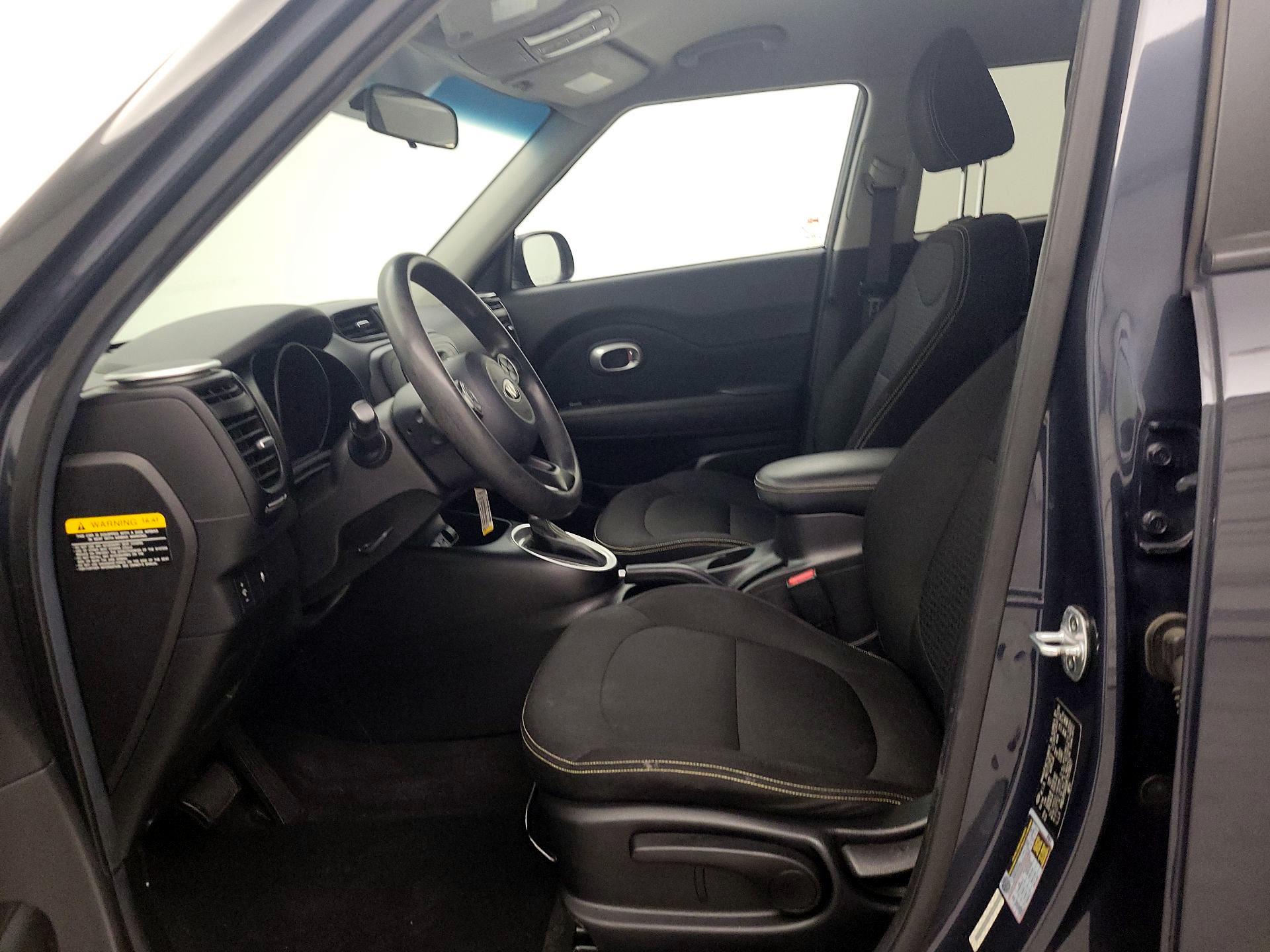 Thumbnail: 2015 Kia Soul - 11