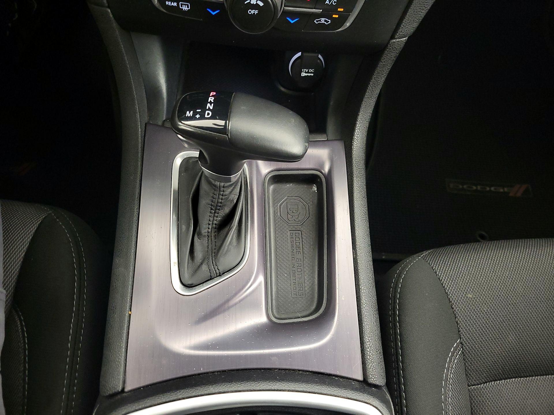 Thumbnail: 2016 Dodge Charger - 16