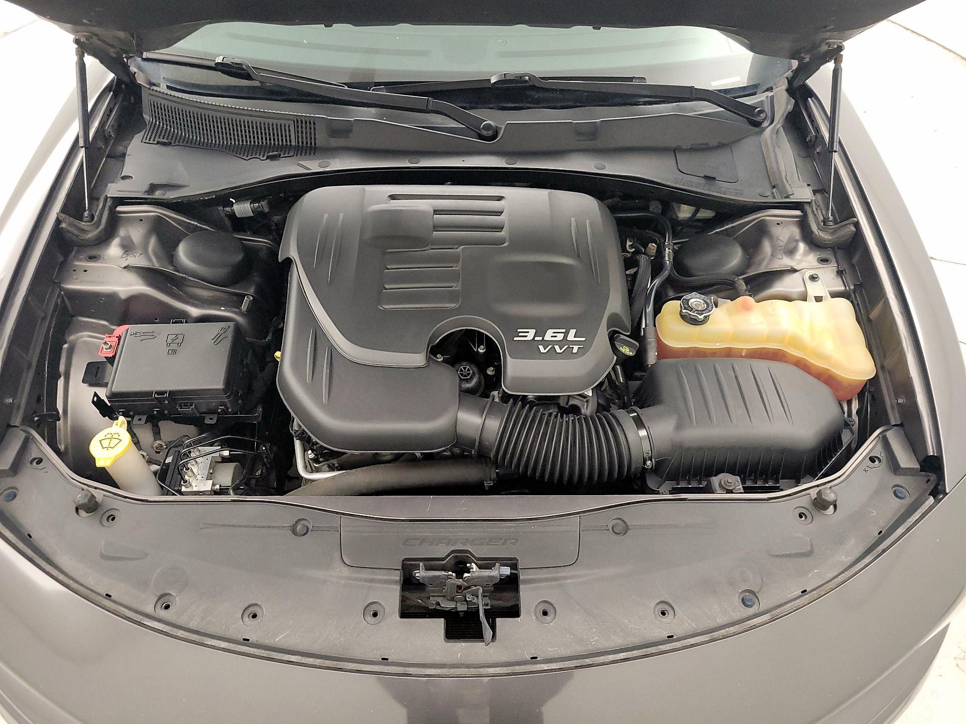 Thumbnail: 2016 Dodge Charger - 20