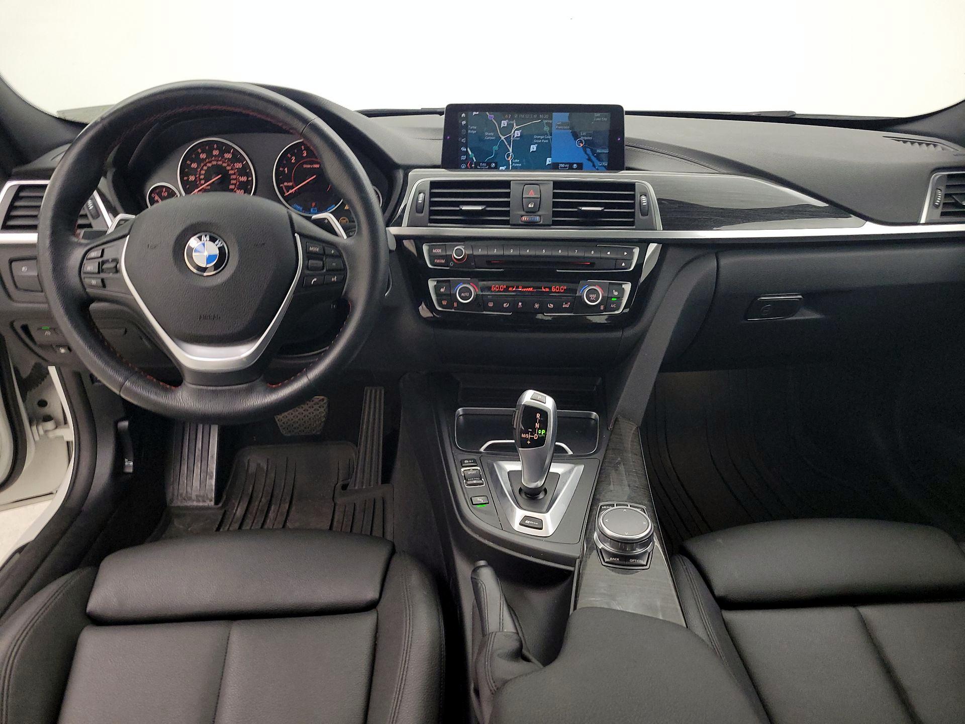 Thumbnail: 2018 BMW 3 Series - 9