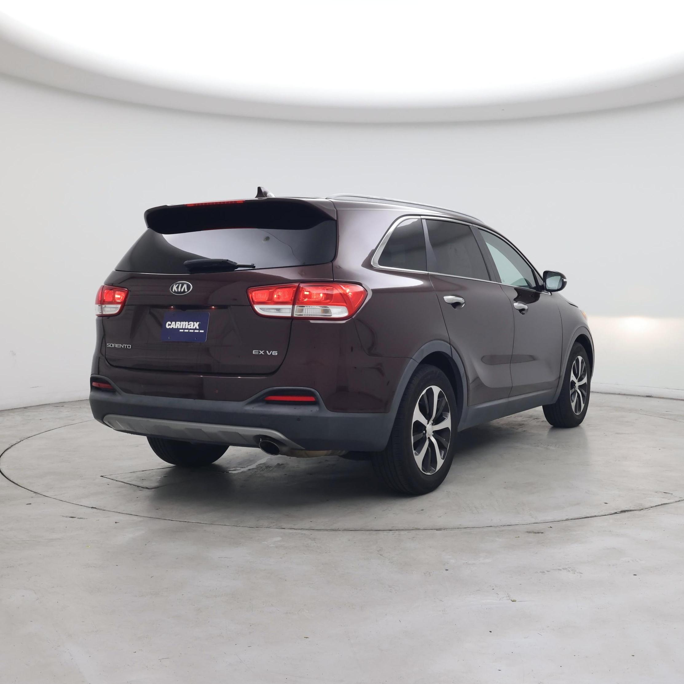 Thumbnail: 2016 Kia Sorento - 8