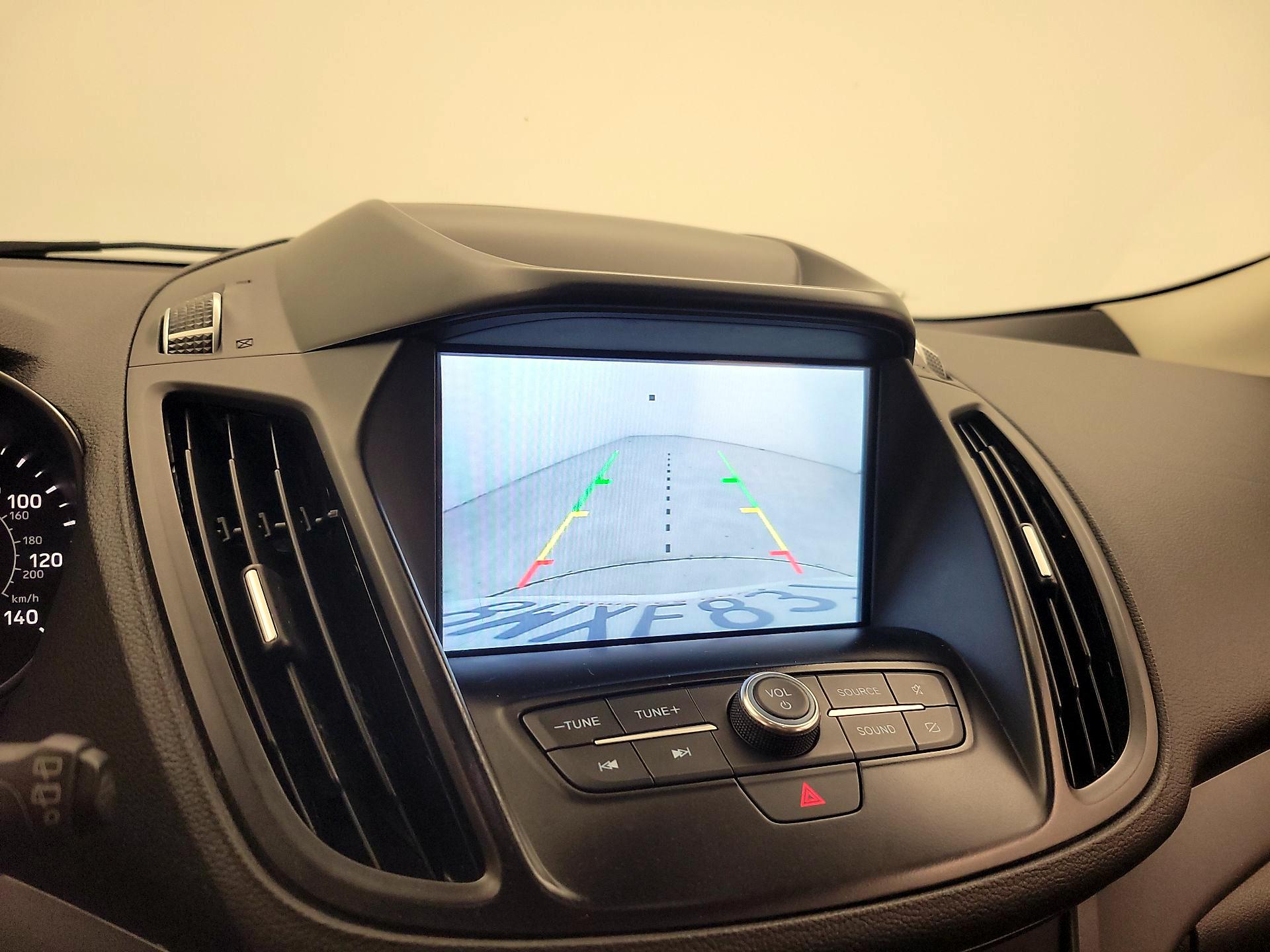 Thumbnail: 2019 Ford Escape - 14