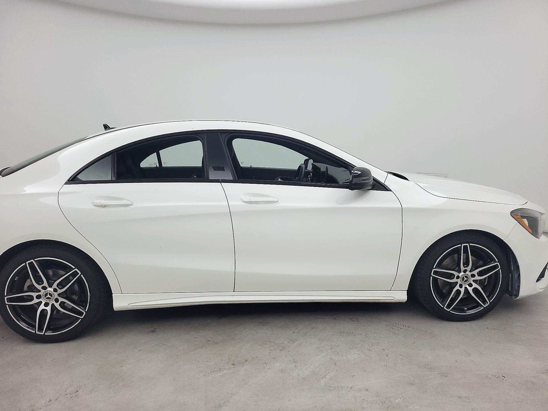 Thumbnail: 2019 Mercedes-Benz CLA - 4