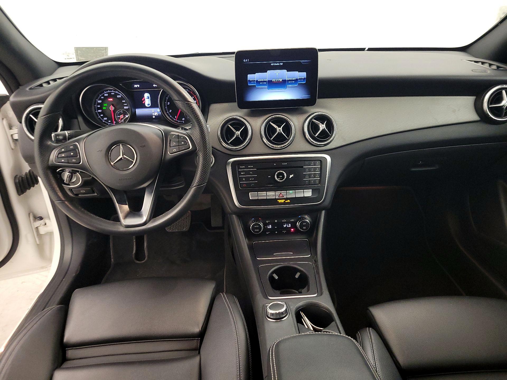 Thumbnail: 2019 Mercedes-Benz CLA - 8