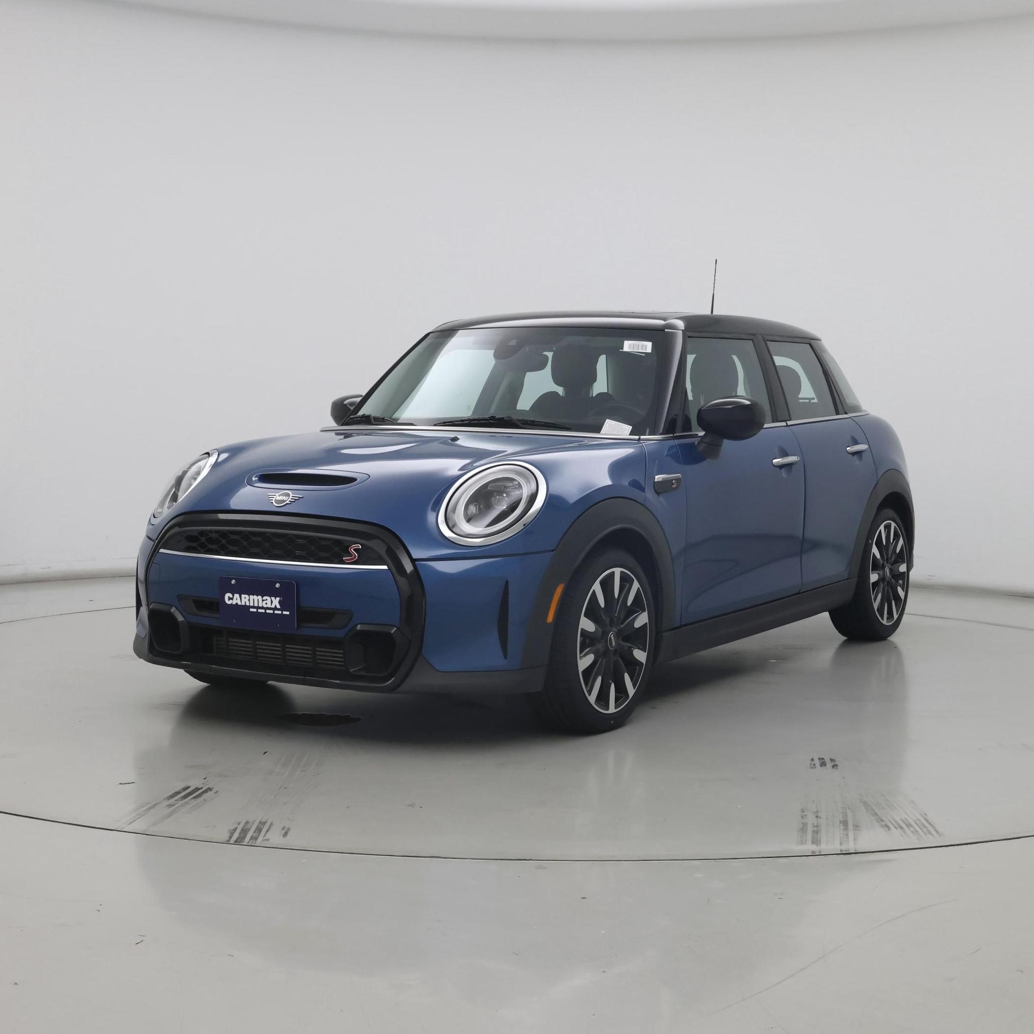 Thumbnail: 2024 MINI Cooper Hardtop - 4