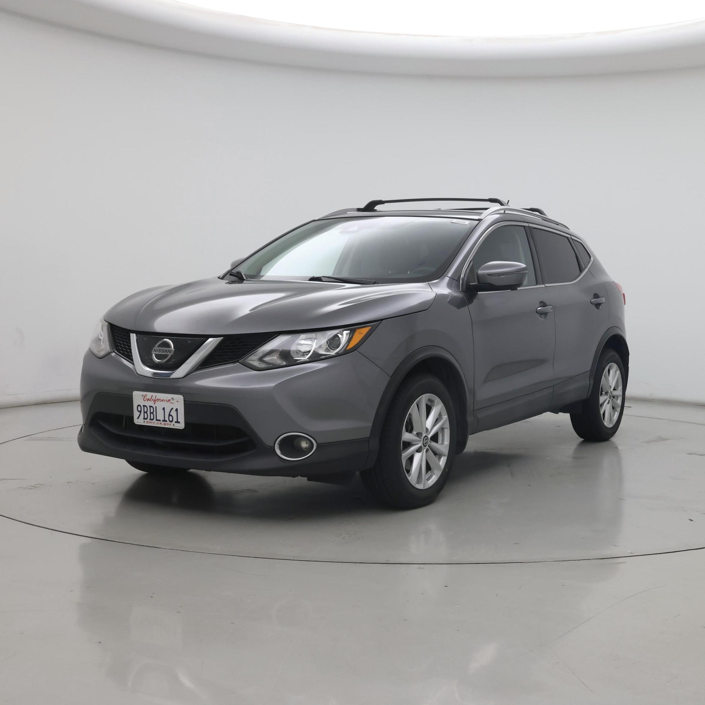 Thumbnail: 2019 Nissan Rogue Sport - 4