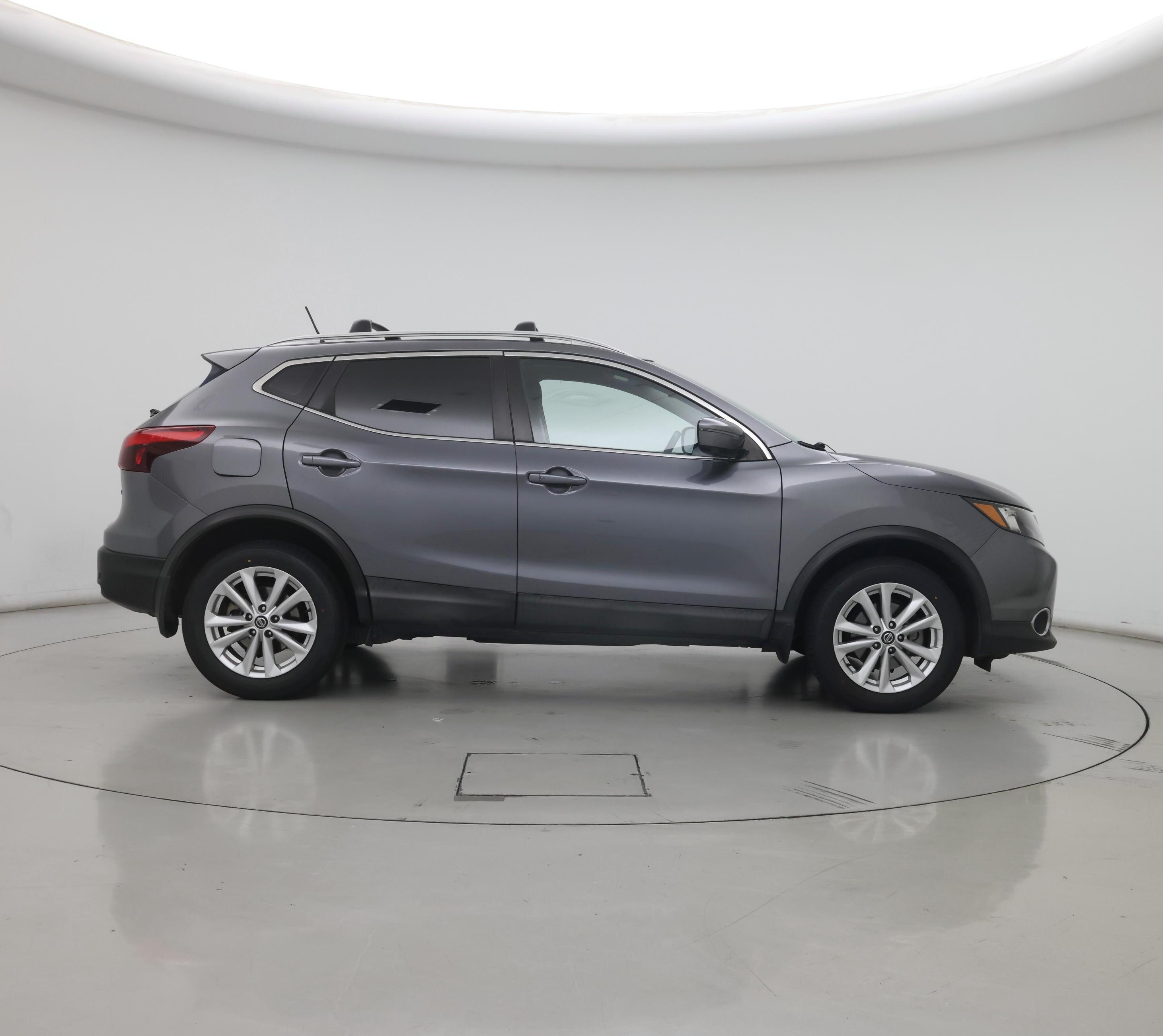 Thumbnail: 2019 Nissan Rogue Sport - 7