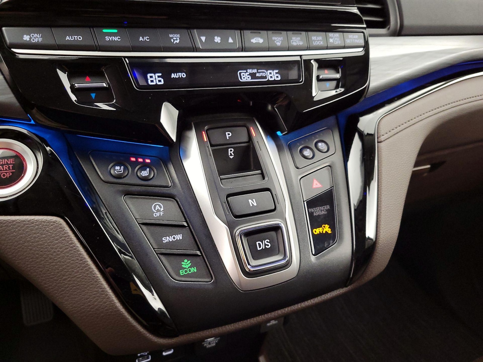 2025 Honda Odyssey Elite - Photo 19