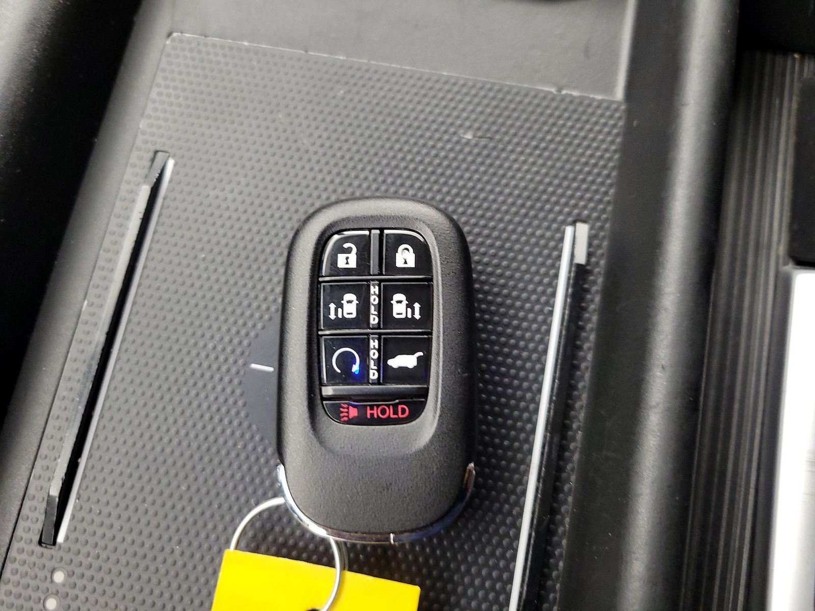 2025 Honda Odyssey Elite - Photo 26
