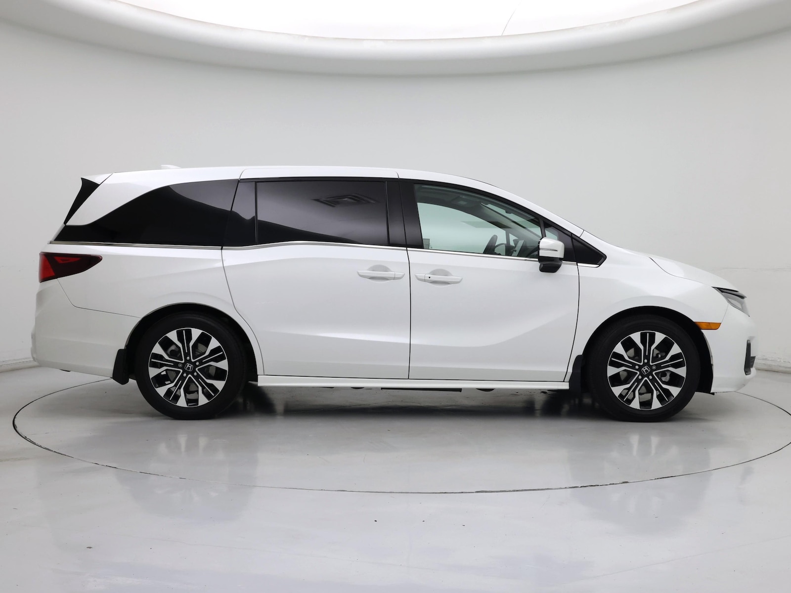 2025 Honda Odyssey Elite - Photo 8
