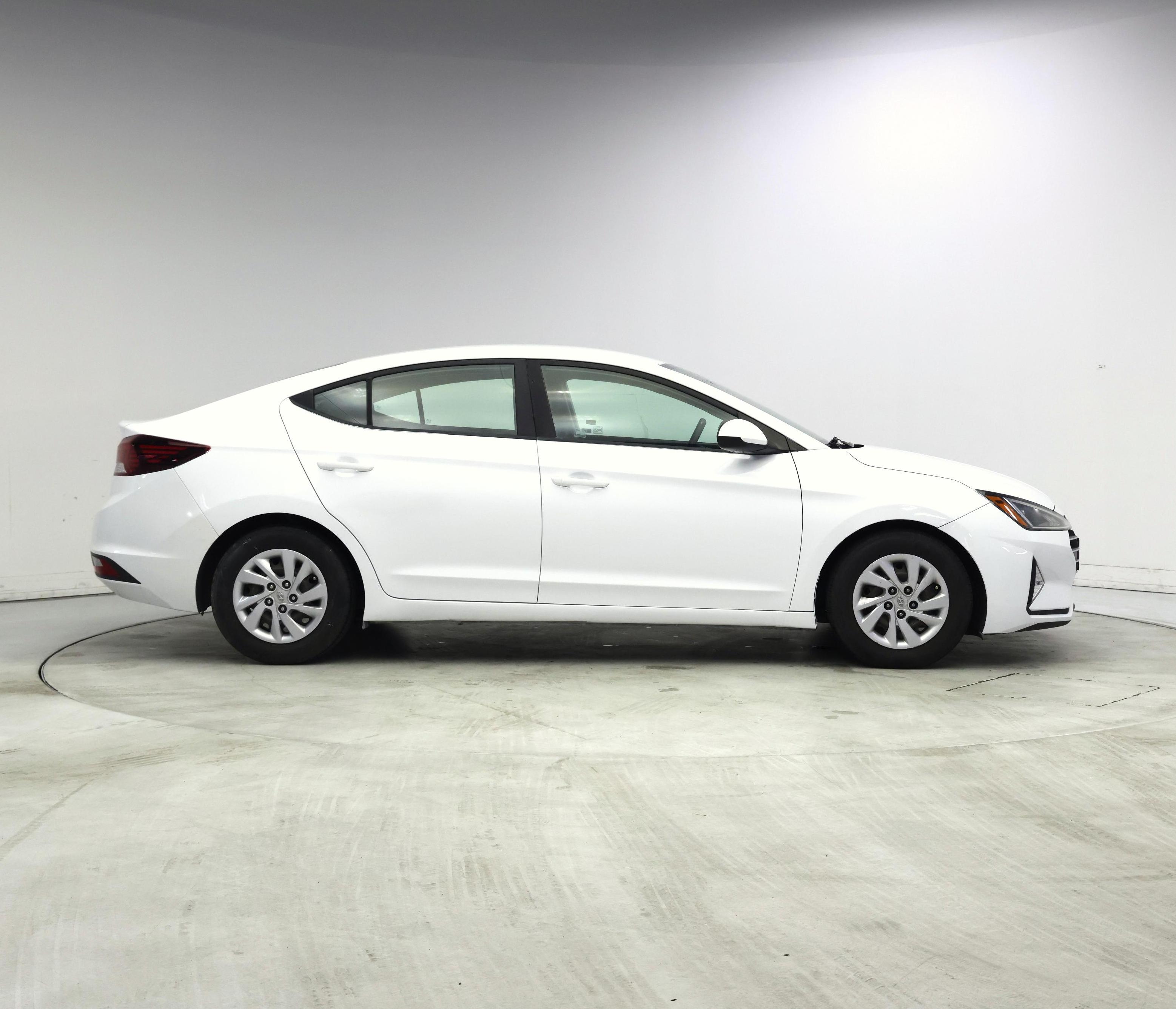 Thumbnail: 2020 Hyundai Elantra - 7