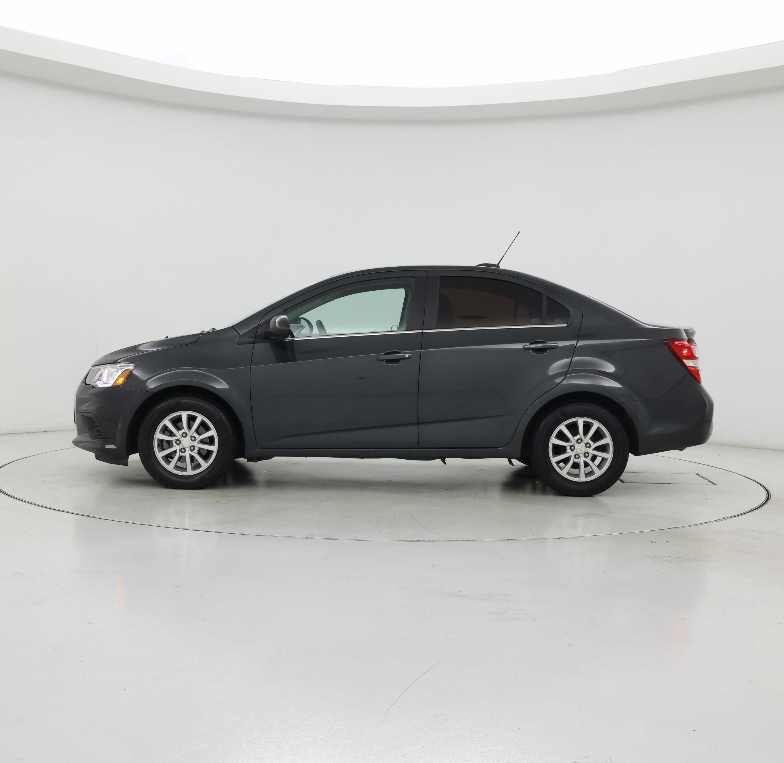 Thumbnail: 2019 Chevrolet Sonic - 3