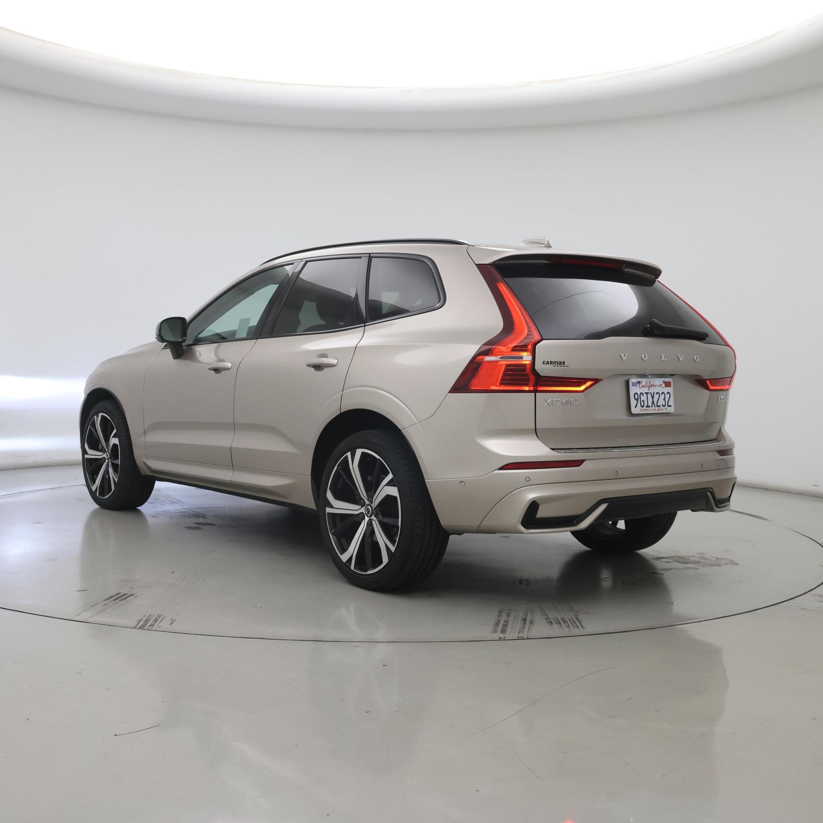 Thumbnail: 2023 Volvo XC60 - 2