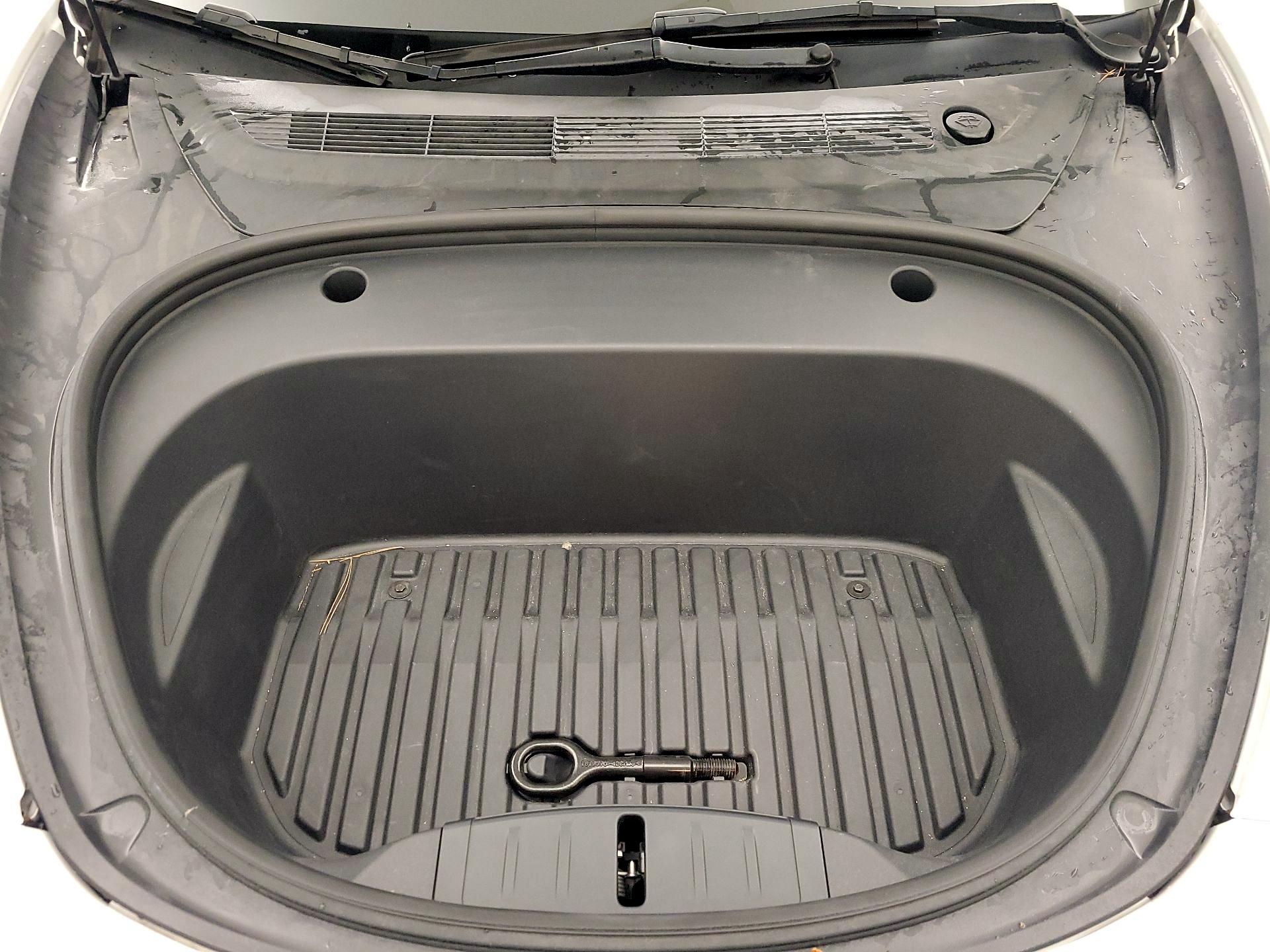 Thumbnail: 2022 Tesla Model 3 - 20
