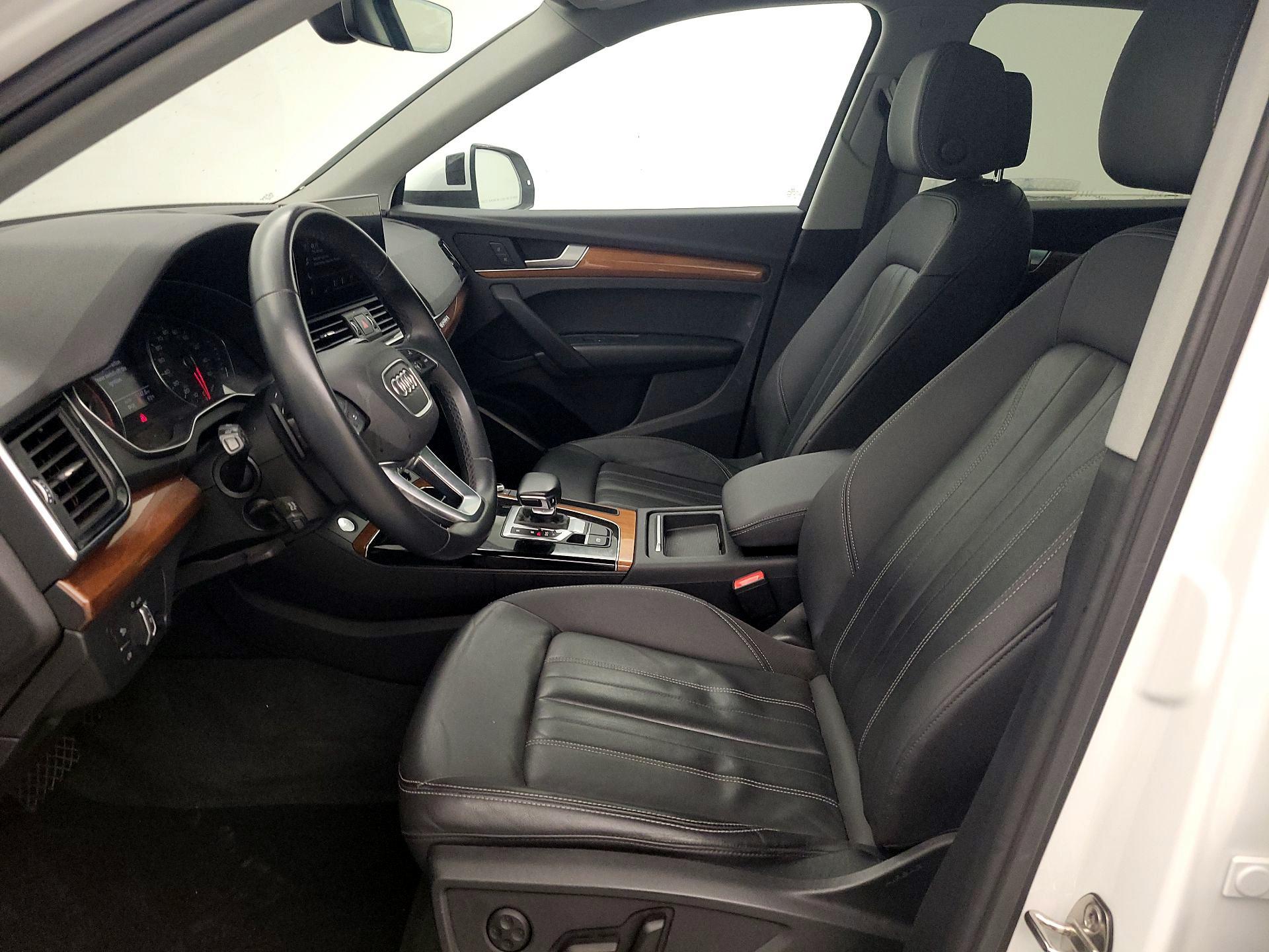 Thumbnail: 2021 Audi Q5 - 11