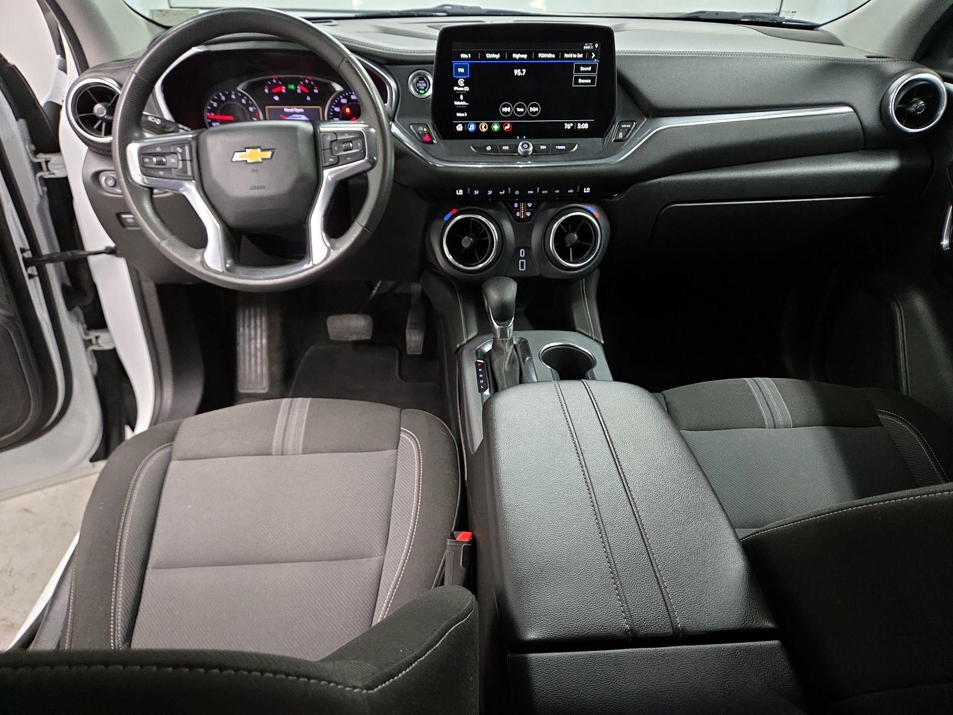 Thumbnail: 2023 Chevrolet Blazer - 9