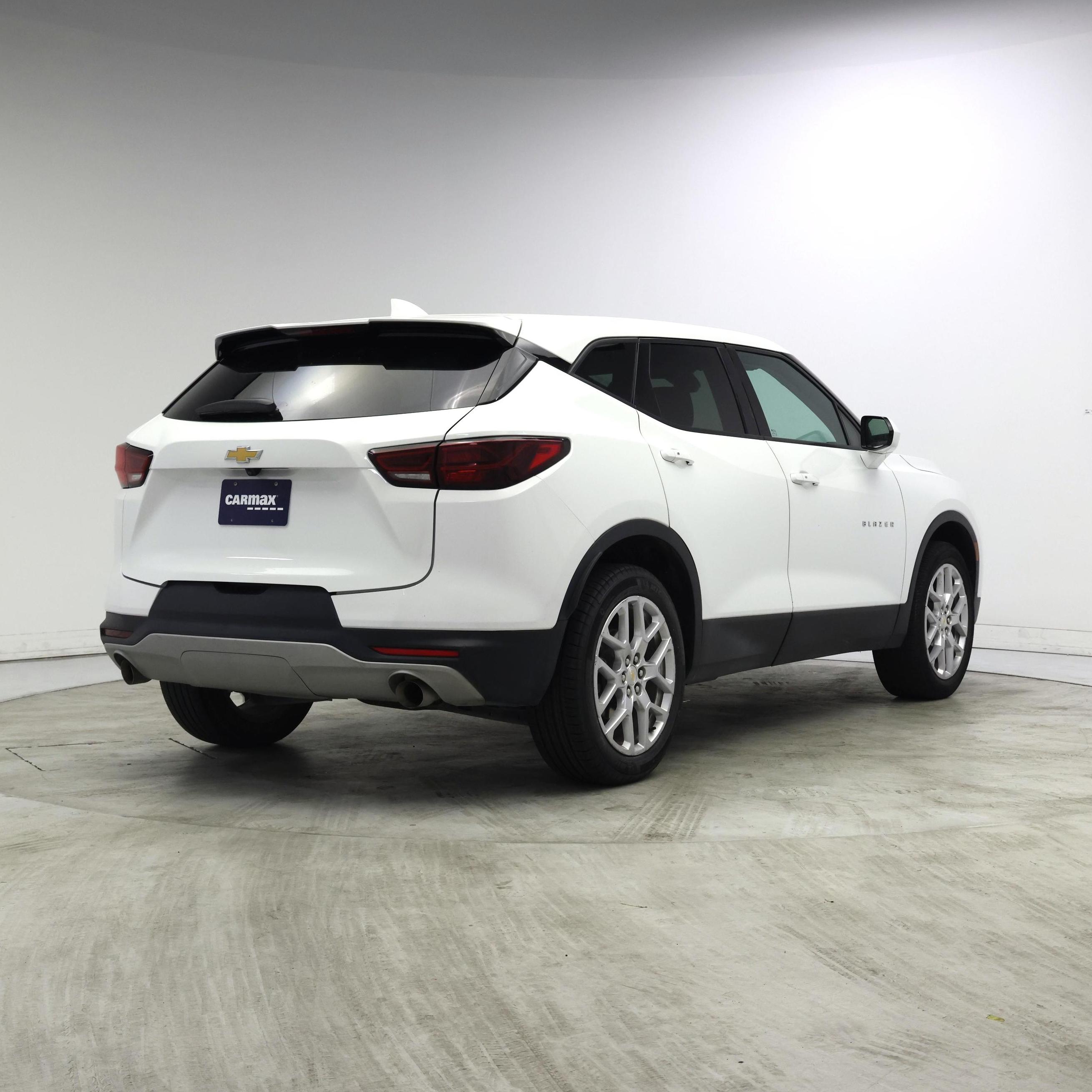 Thumbnail: 2023 Chevrolet Blazer - 8