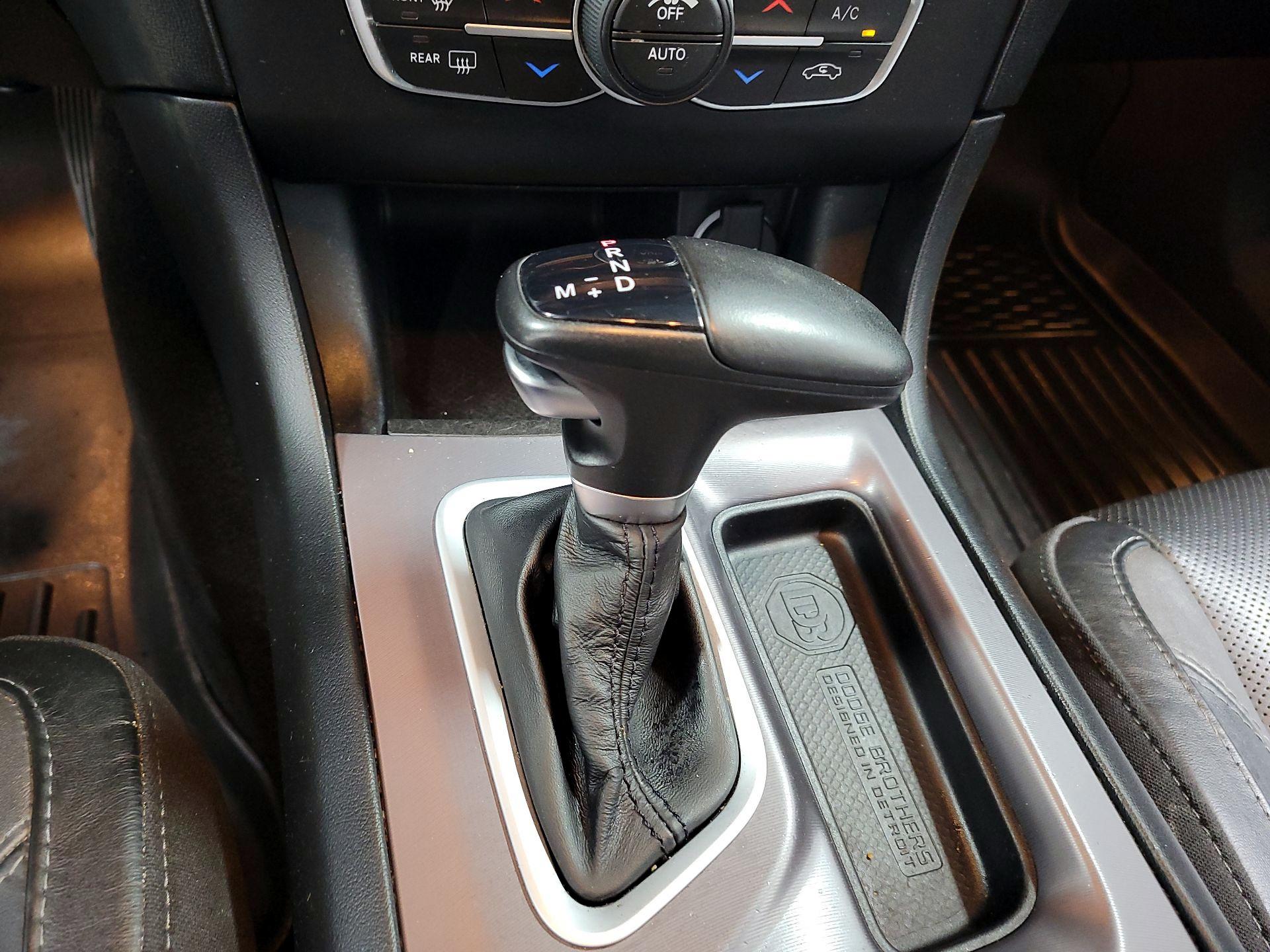 Thumbnail: 2023 Dodge Charger - 16
