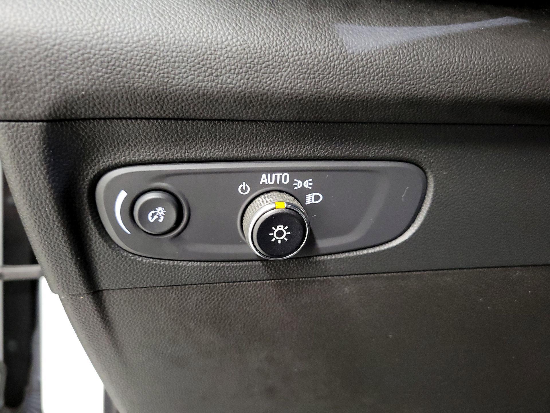 Thumbnail: 2023 Buick Envision - 13