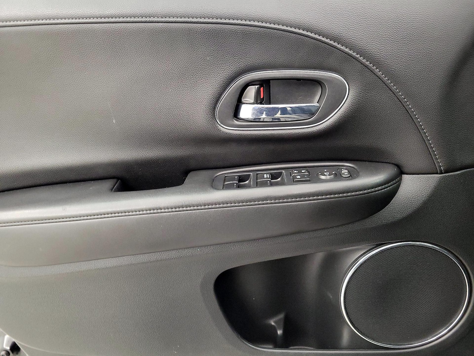 2016 Honda HR-V EX-L - Photo 13