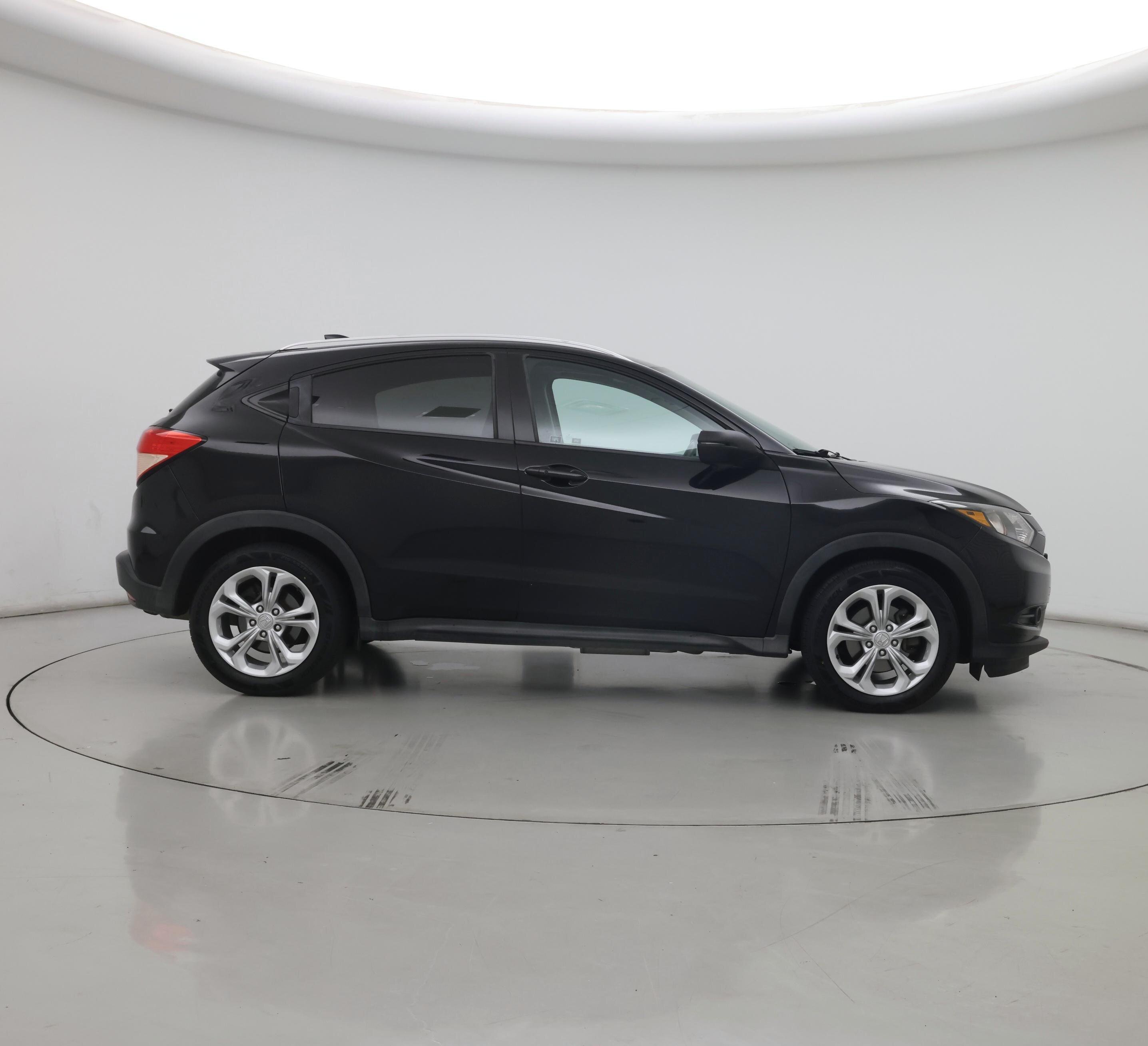 Thumbnail: 2016 Honda HR-V - 7