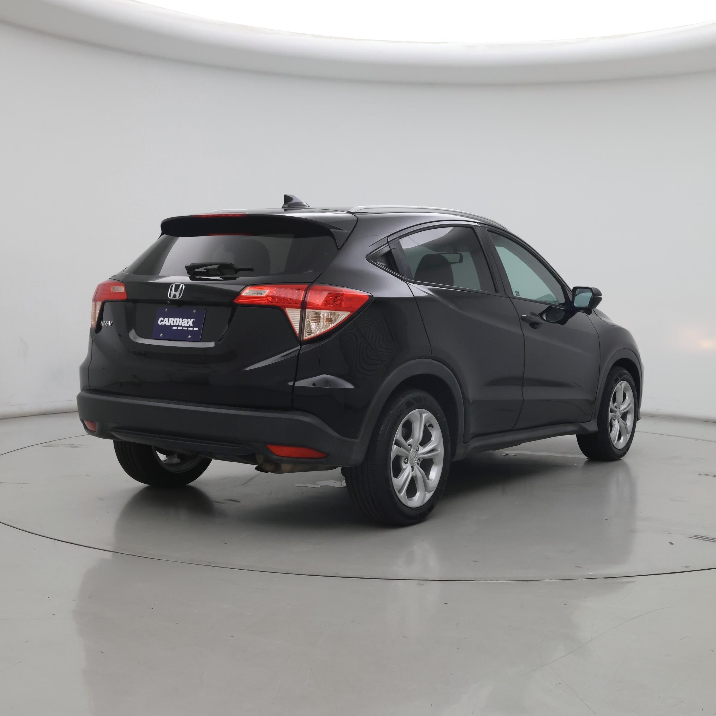 Thumbnail: 2016 Honda HR-V - 8