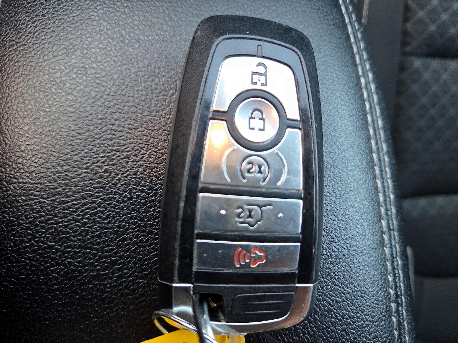 2024 Ford Escape Active - Photo 17