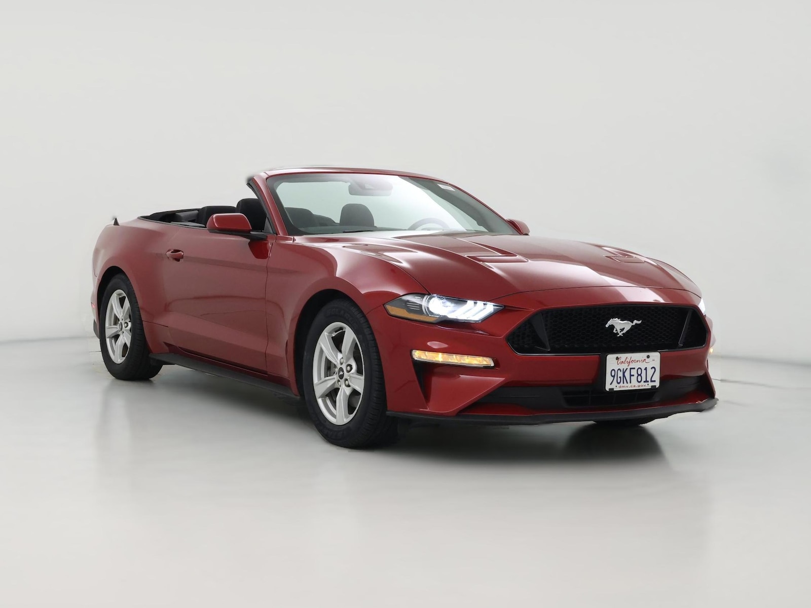 2022 Ford Mustang EcoBoost - Photo 1