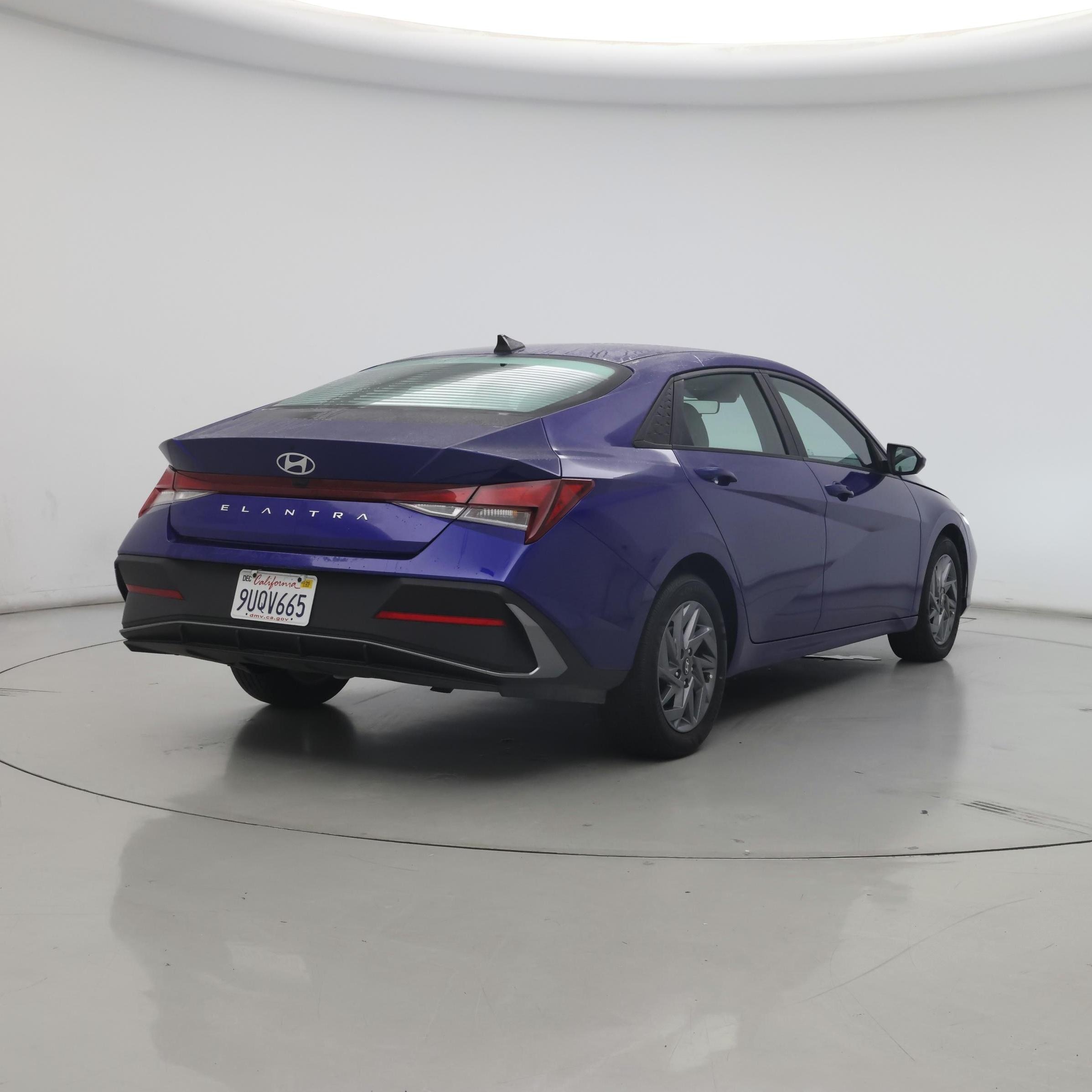 Thumbnail: 2024 Hyundai Elantra - 8