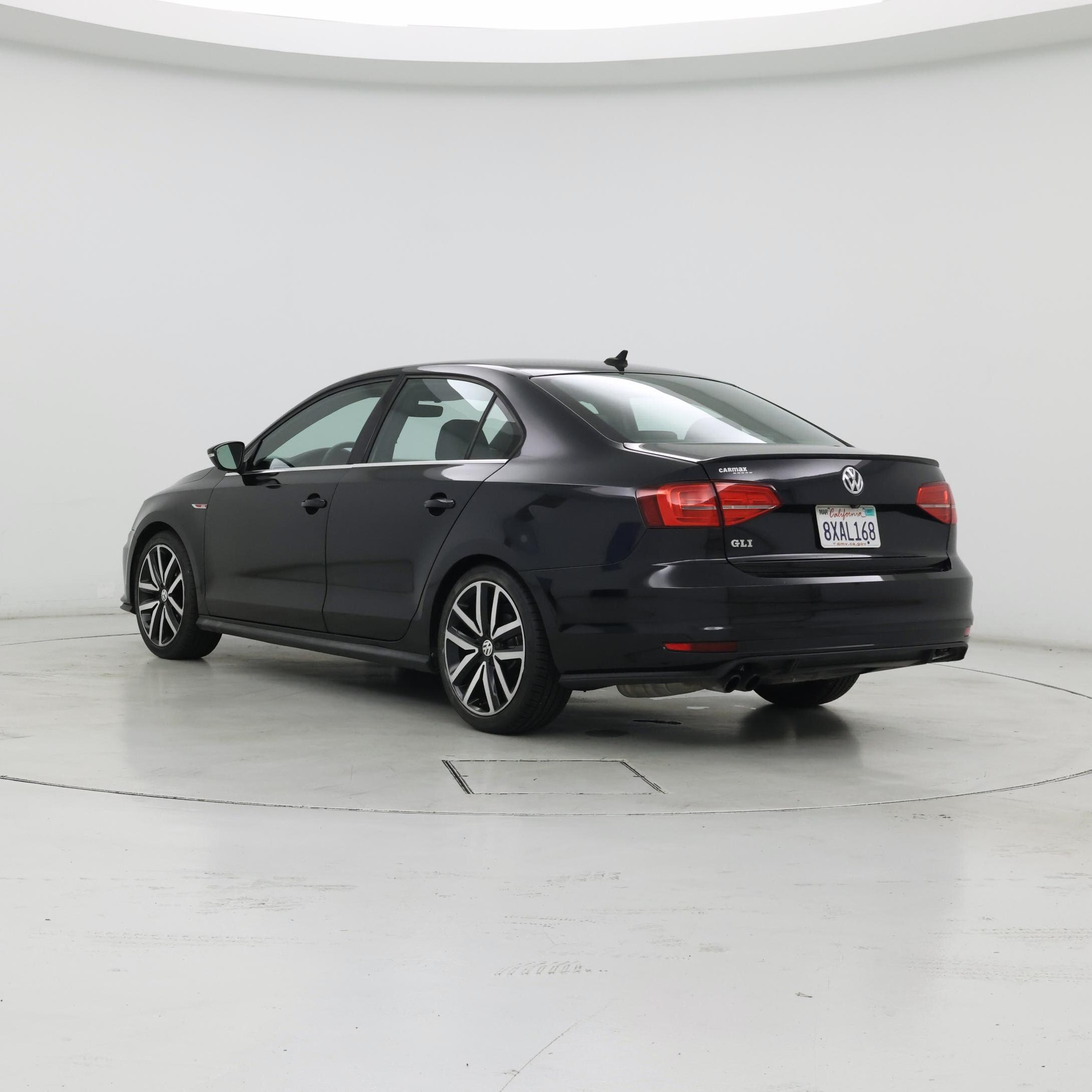 Thumbnail: 2018 Volkswagen Jetta - 2