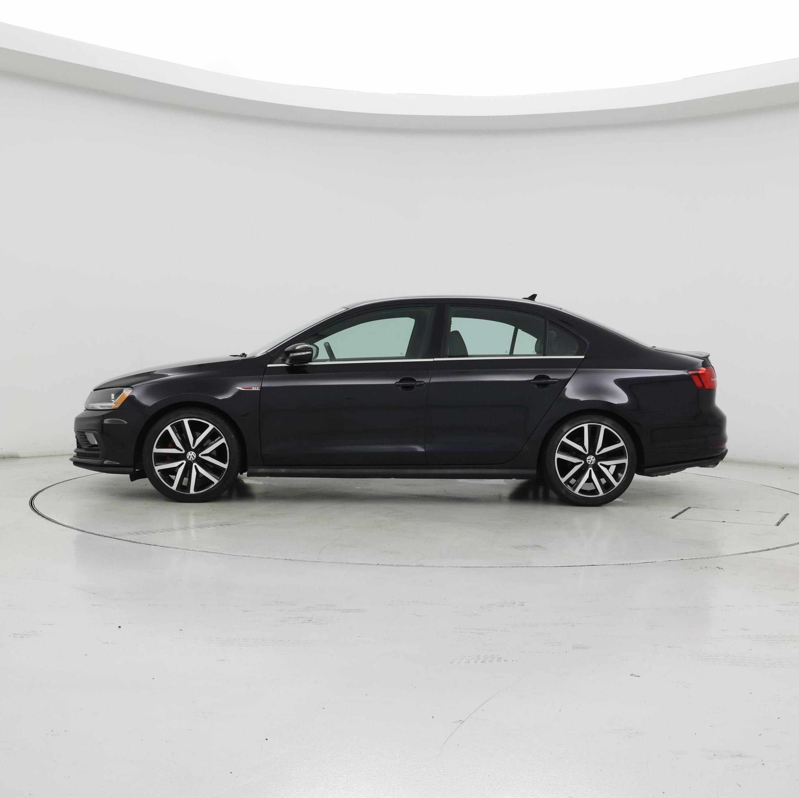 Thumbnail: 2018 Volkswagen Jetta - 3