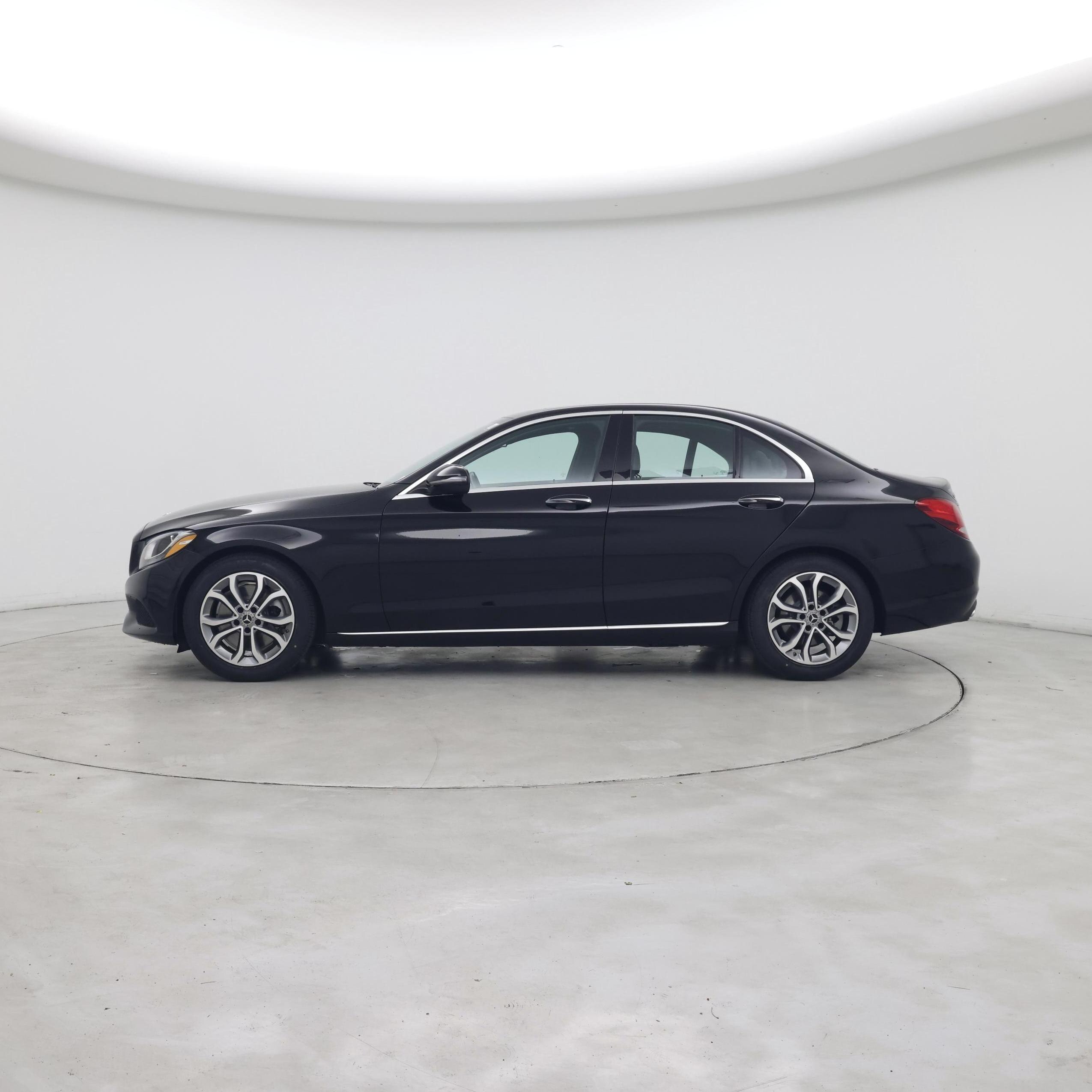 Thumbnail: 2018 Mercedes-Benz C-Class - 3