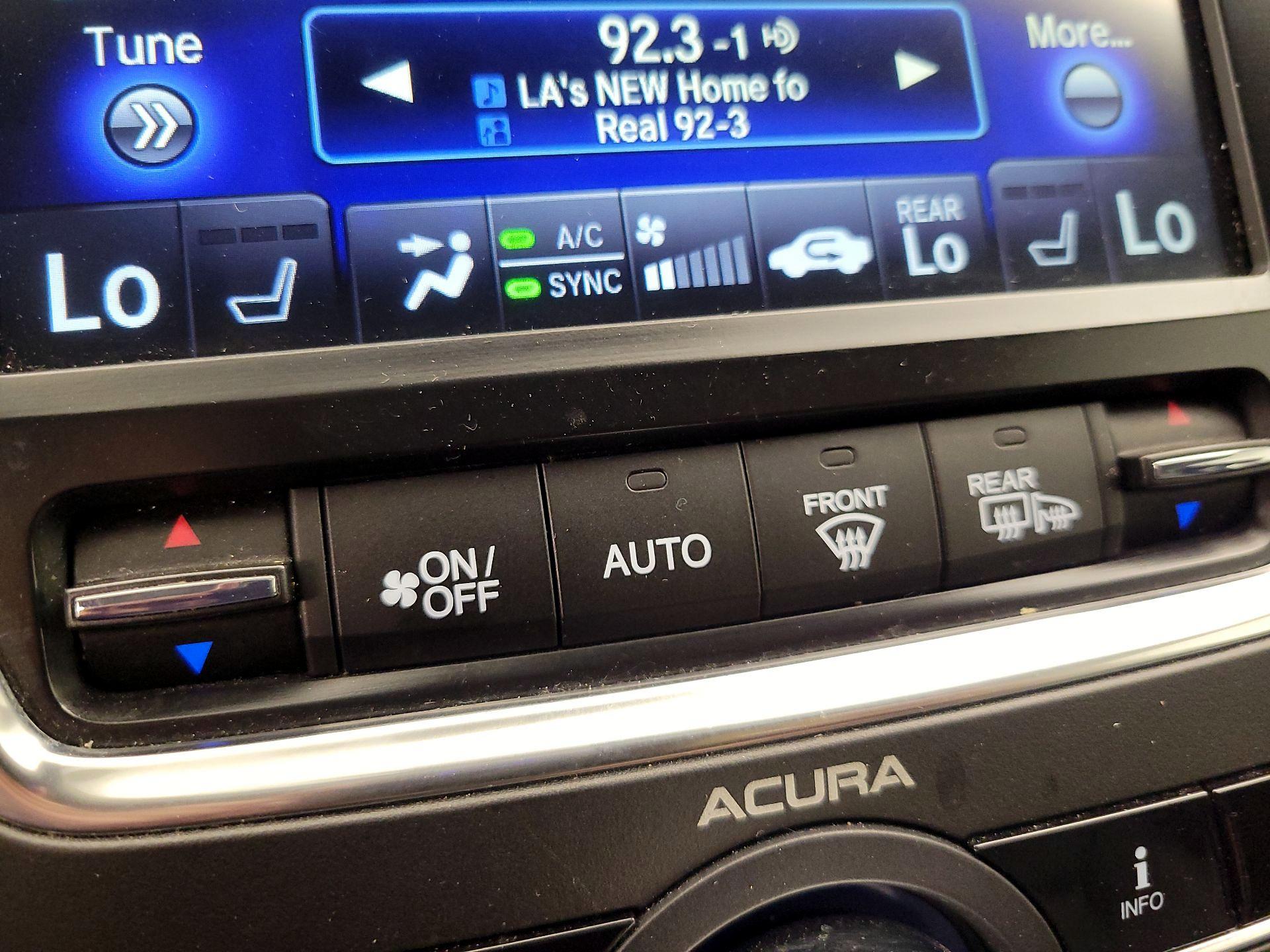 Thumbnail: 2016 Acura MDX - 16