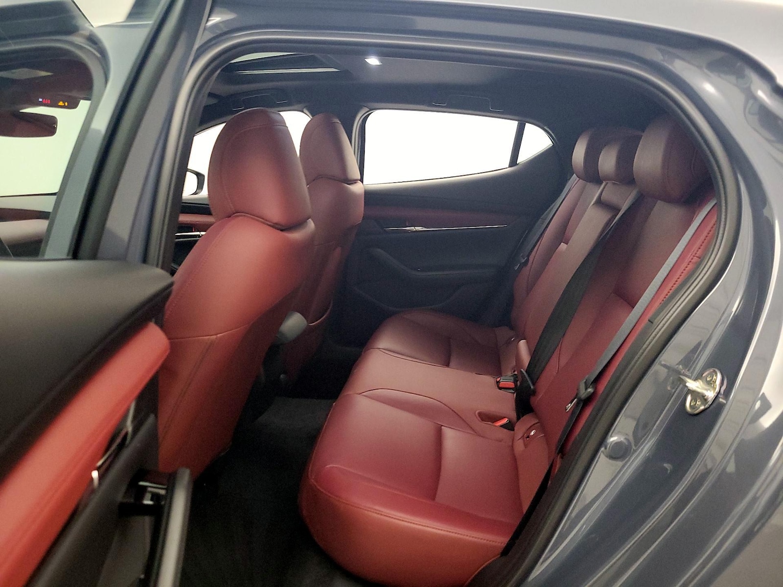 2023 Mazda Mazda3 Premium - Photo 21