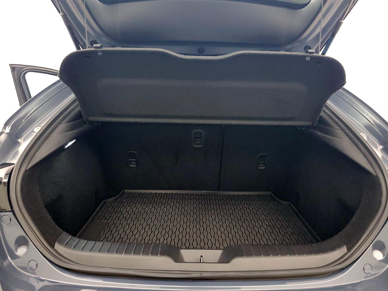2023 Mazda Mazda3 Premium - Photo 22