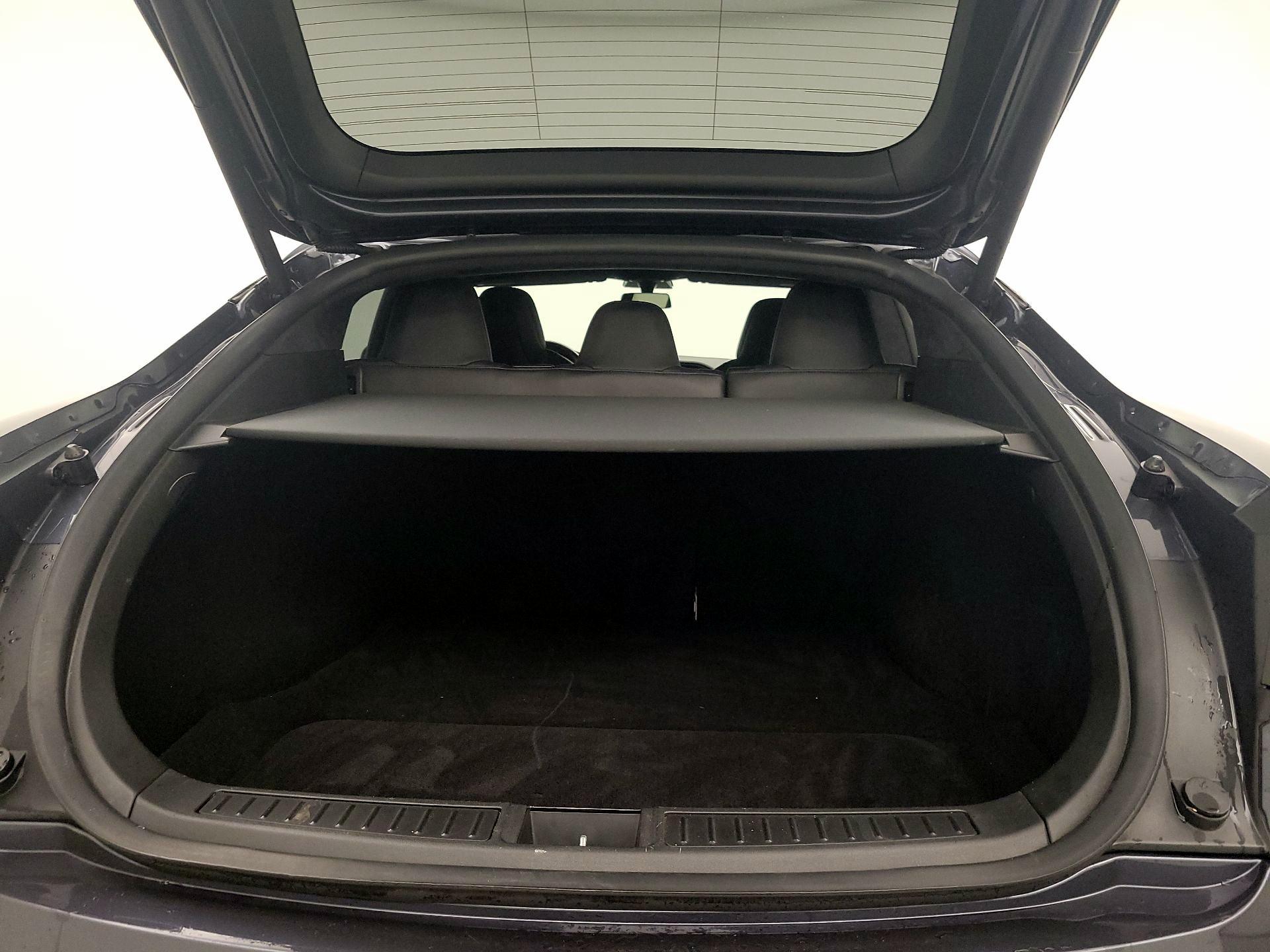 Thumbnail: 2019 Tesla Model S - 20