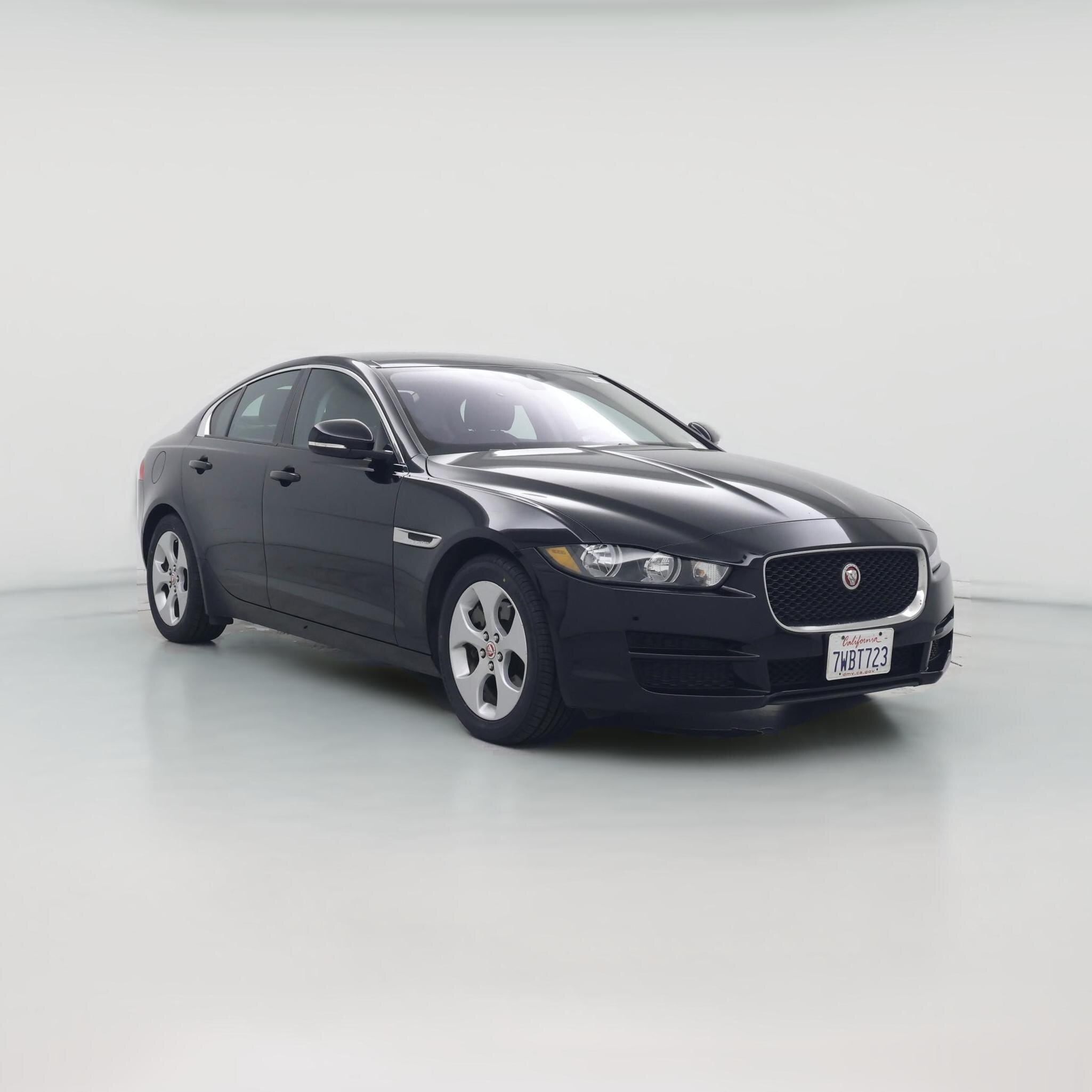 Thumbnail: 2017 Jaguar XE - 1