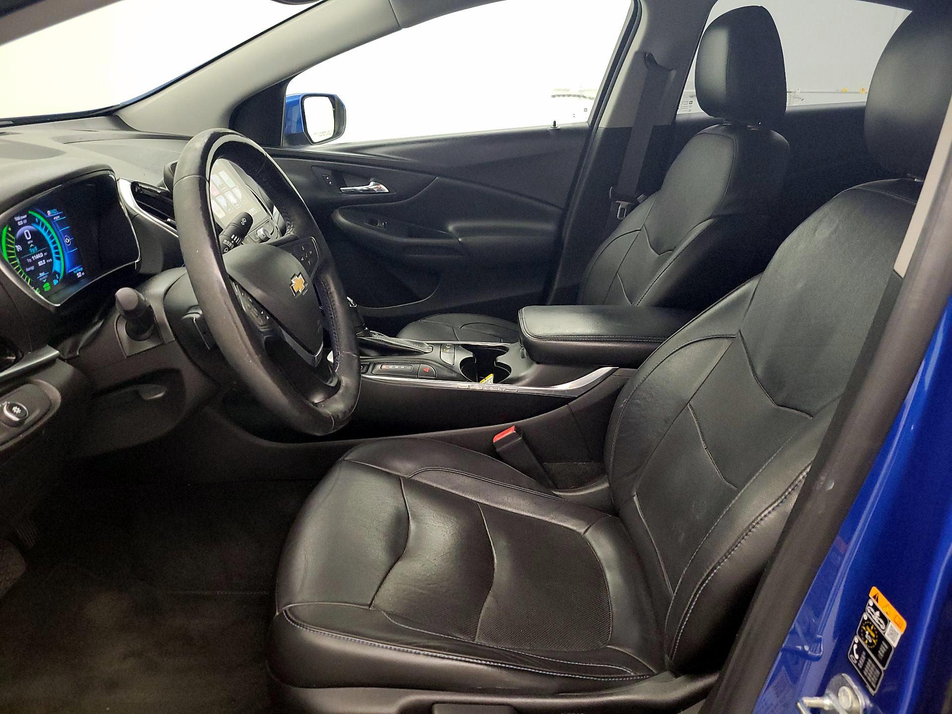 Thumbnail: 2017 Chevrolet Volt - 11