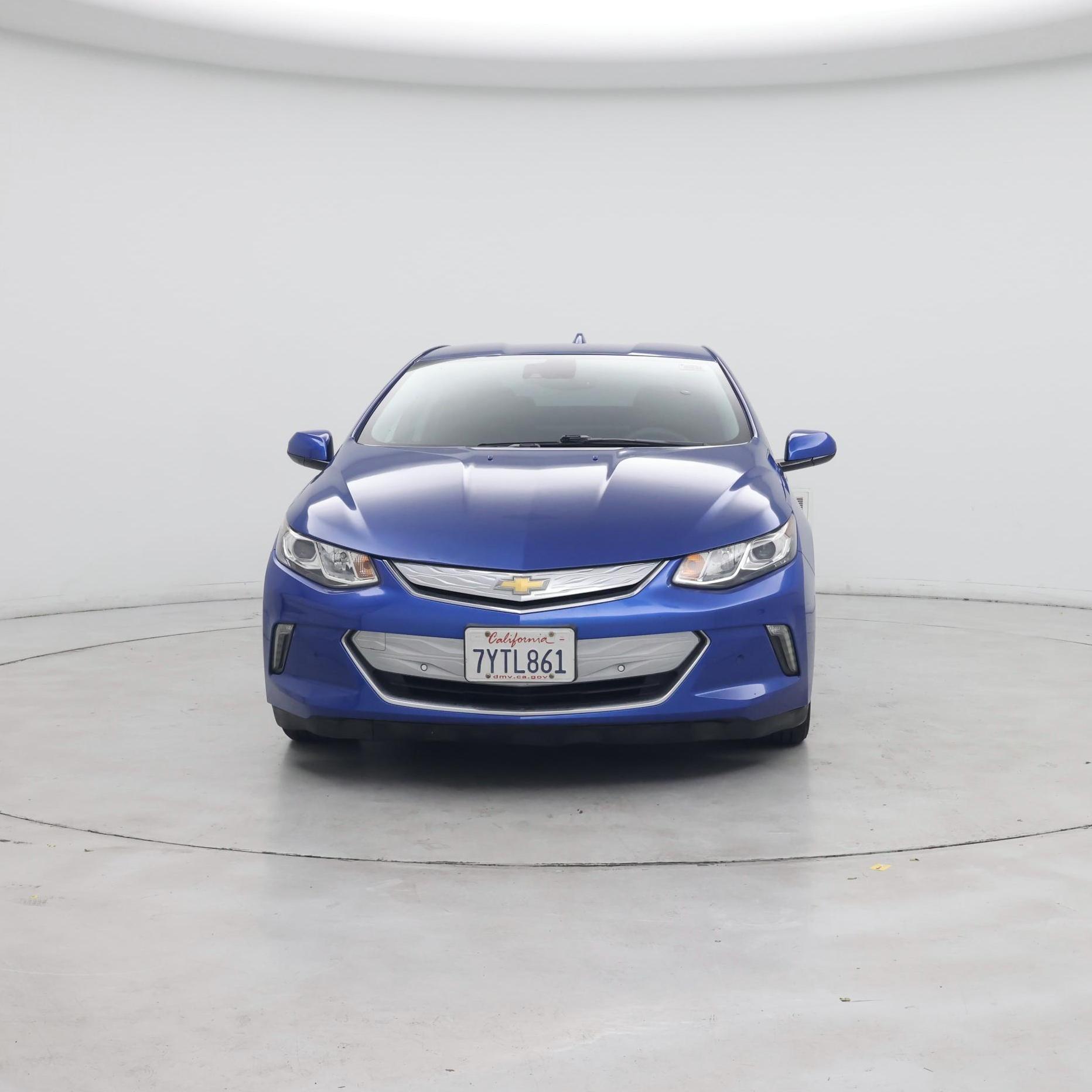 Thumbnail: 2017 Chevrolet Volt - 5