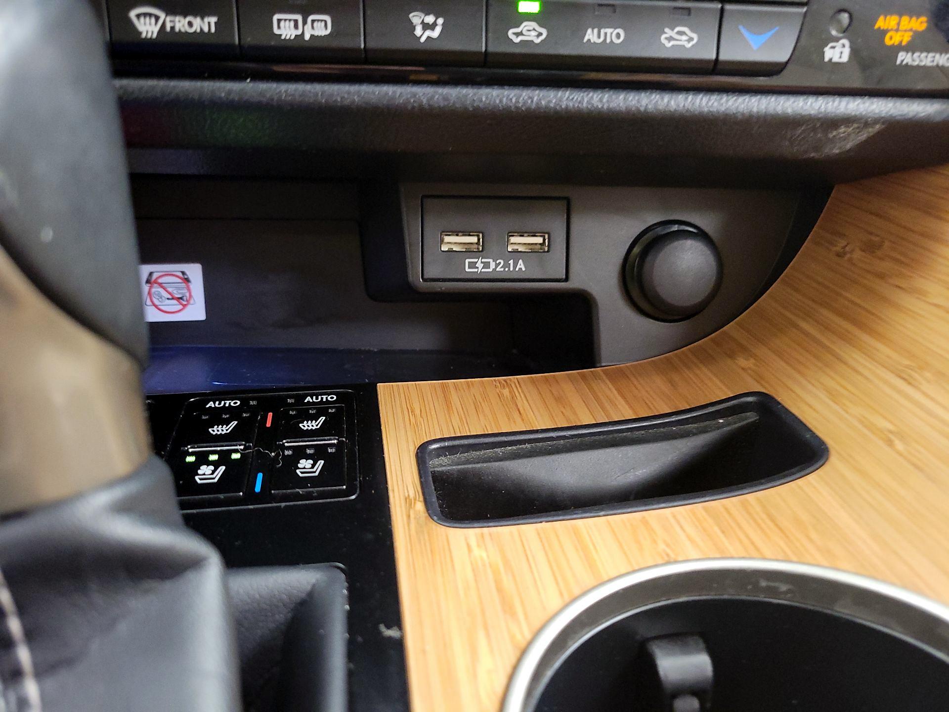 Thumbnail: 2021 Lexus RX - 19